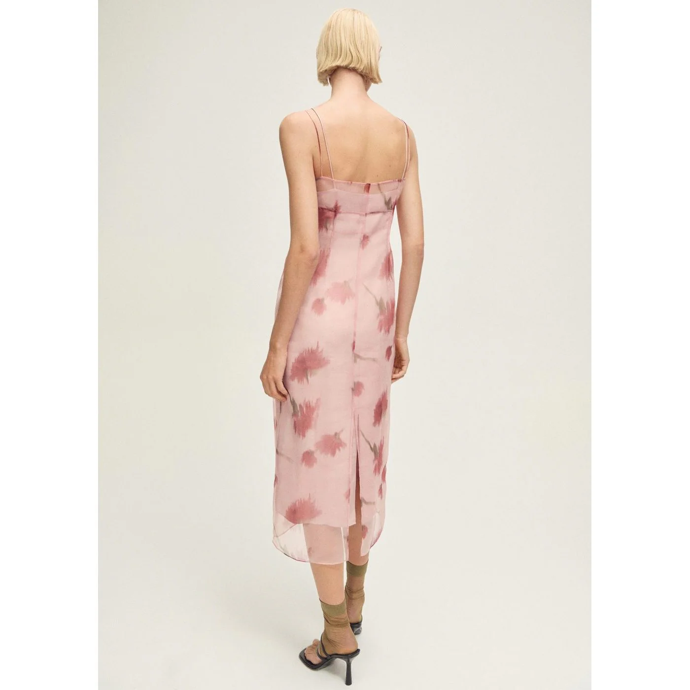 Robe Sasi - Pastel Pink - Image 3