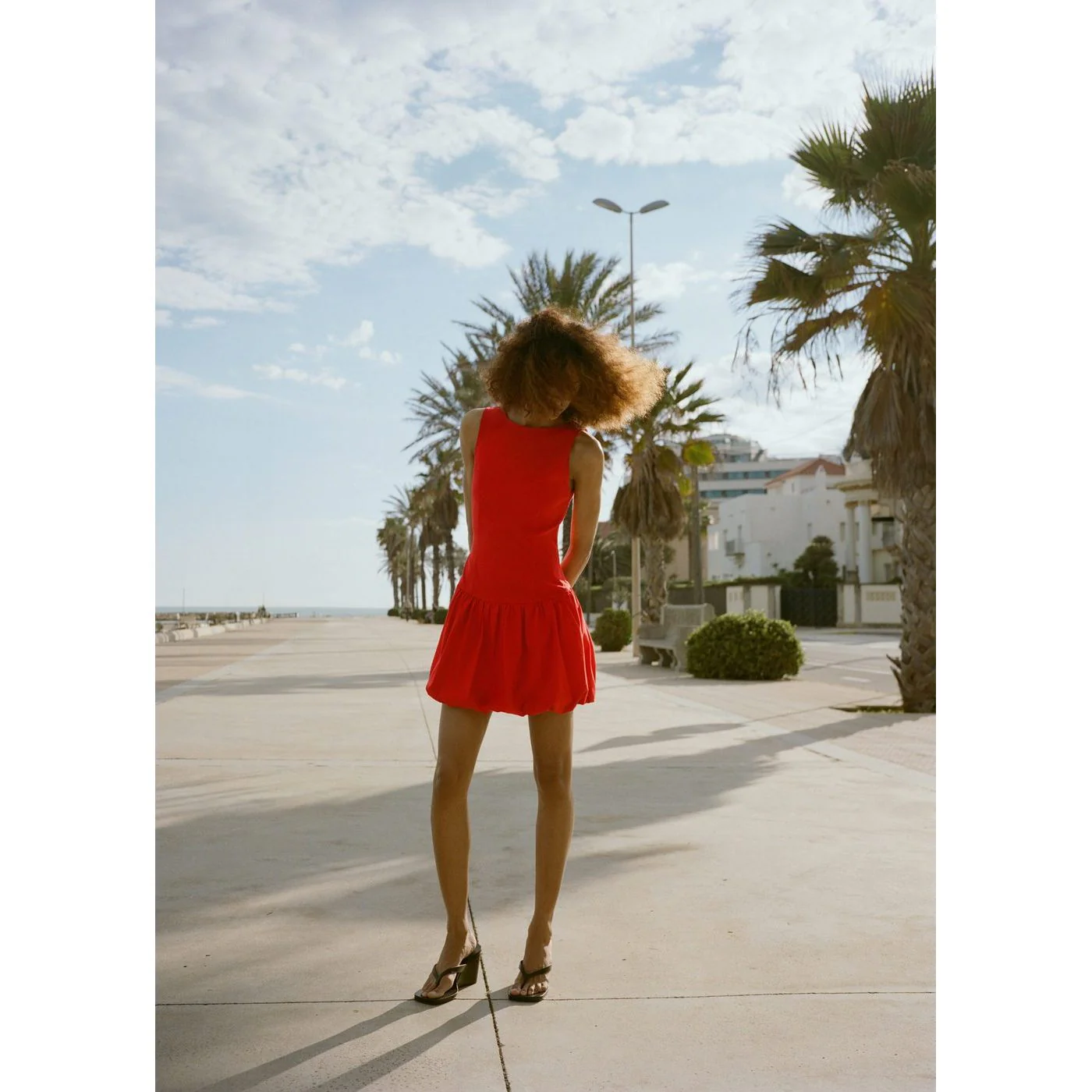 Robe Red - Rouge - Image 6