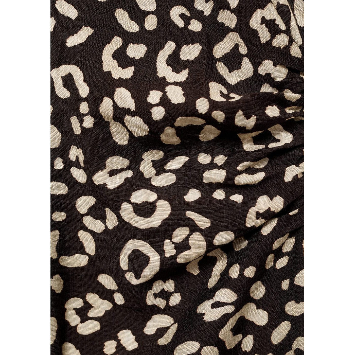 Robe Scoop - Black - Image 9