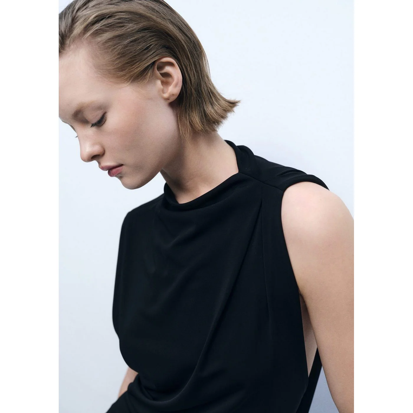 Robe Enya - Noir - Image 6