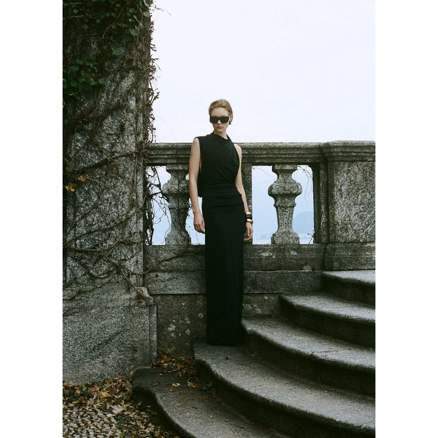 Robe Enya - Noir - Image 7