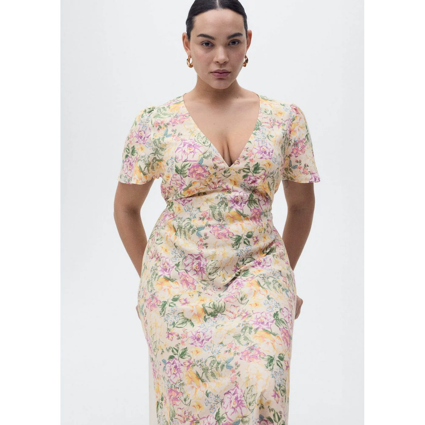 Robe Red - Ecru - Image 7