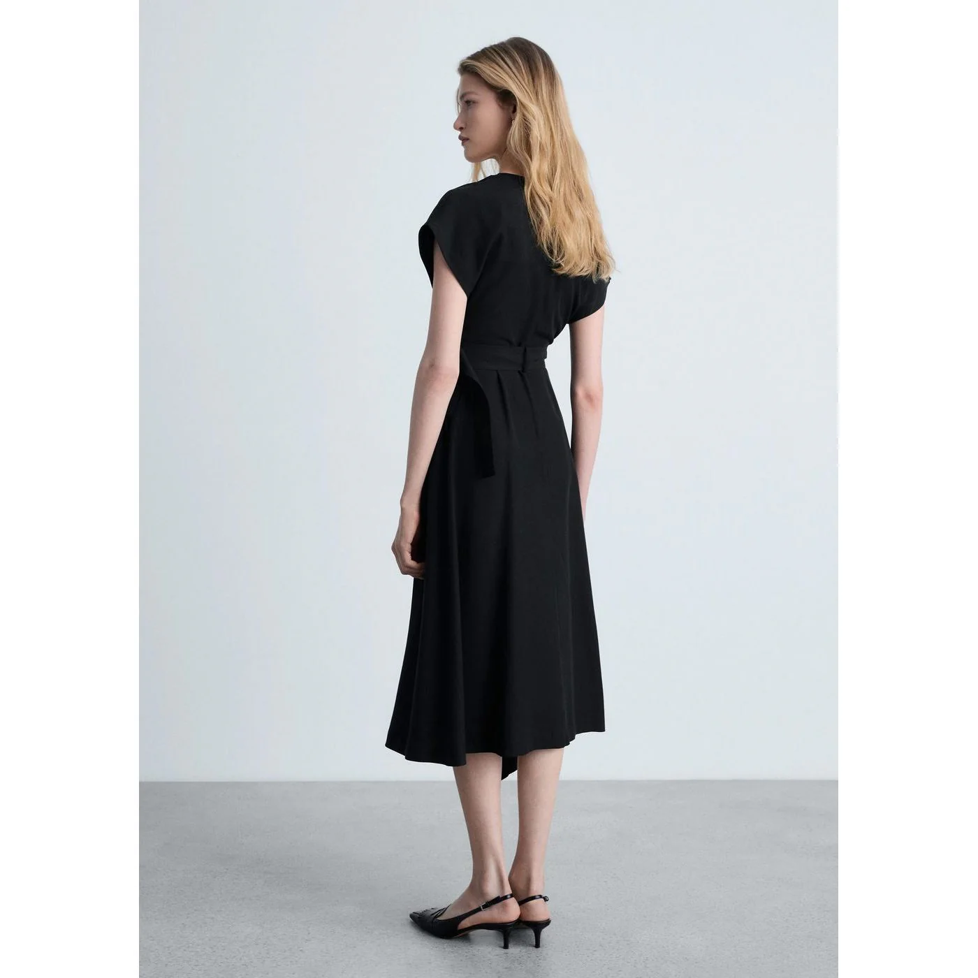 Robe Bassett - Noir - Image 3