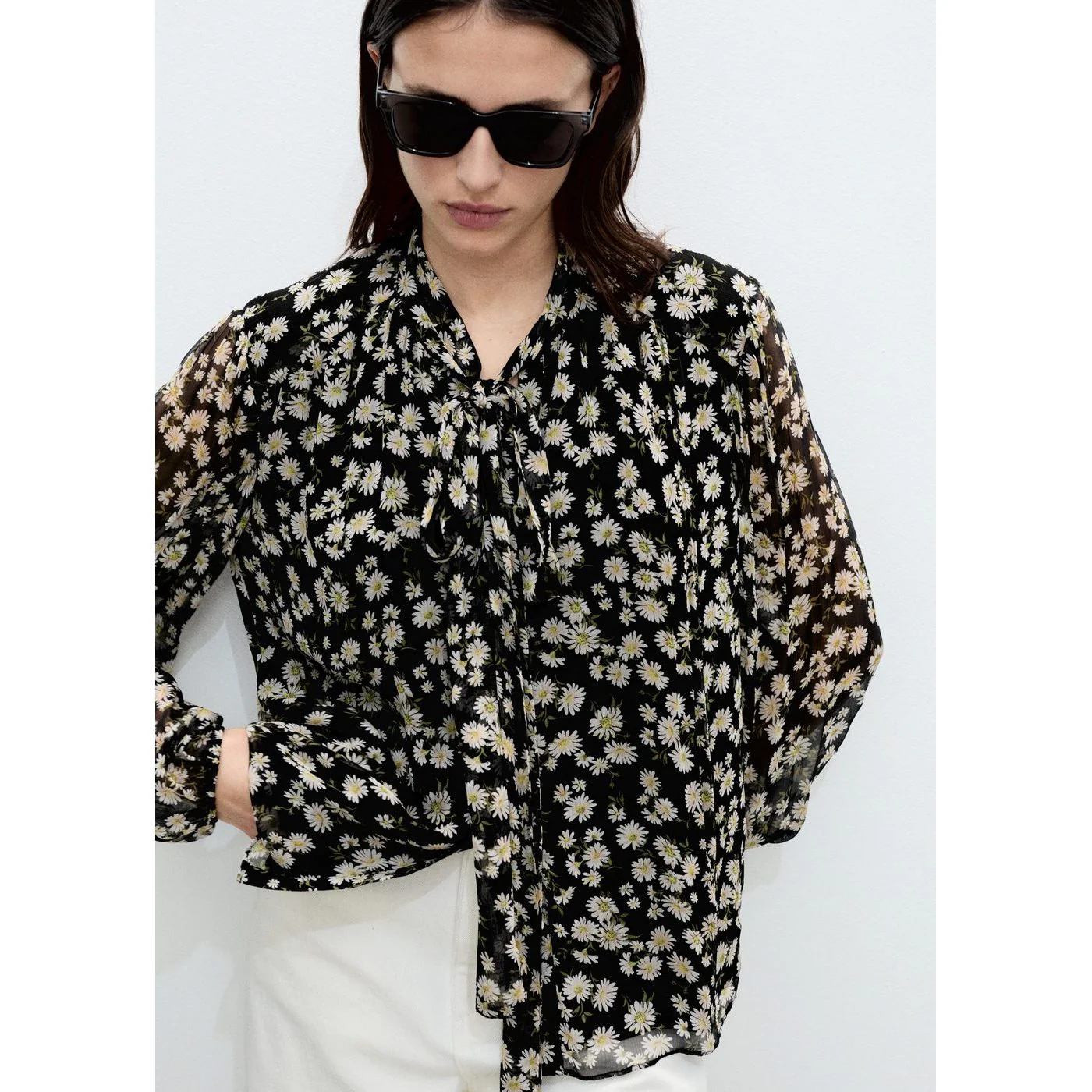 Blouse Belle - Black - Image 2