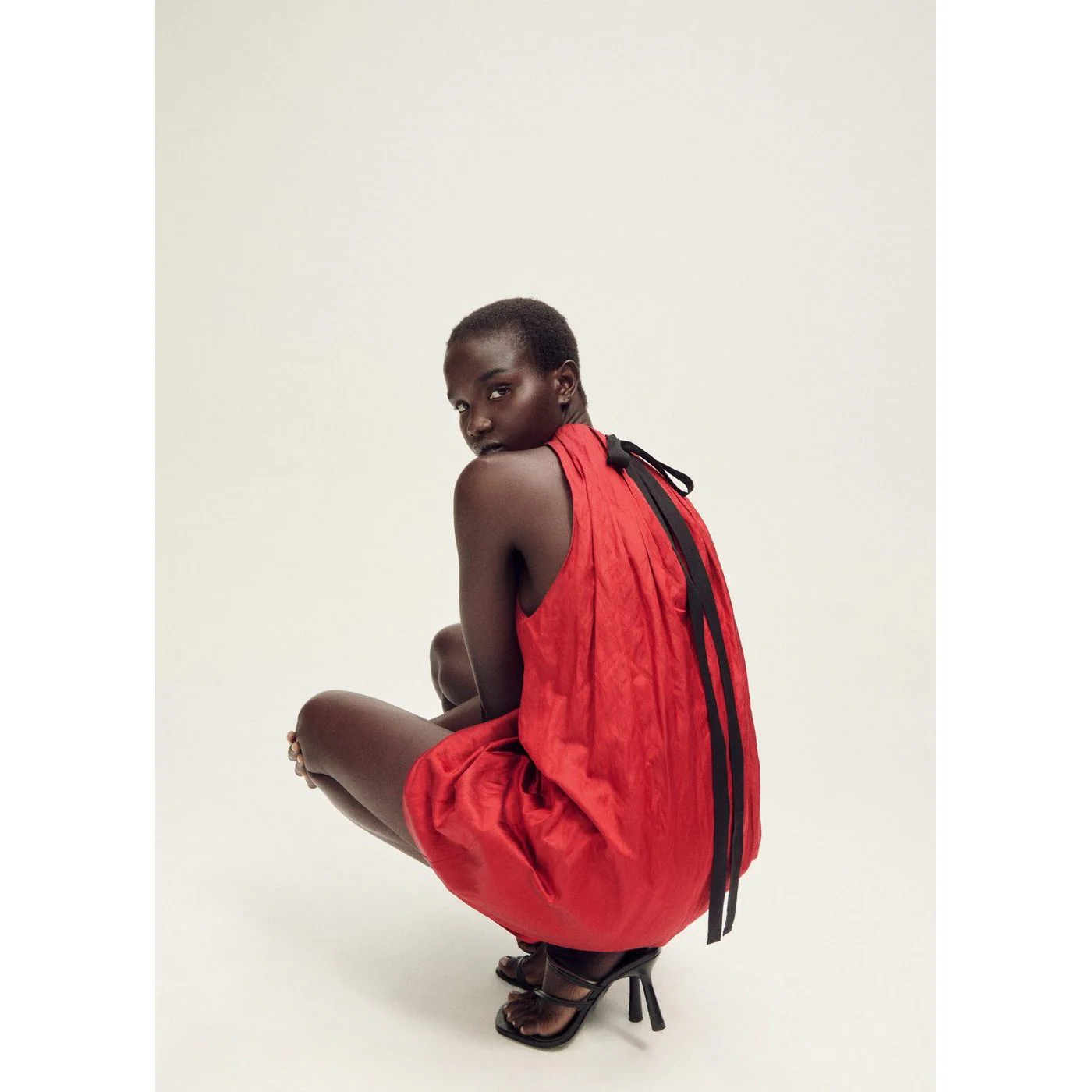 Robe Nils - Red - Image 5