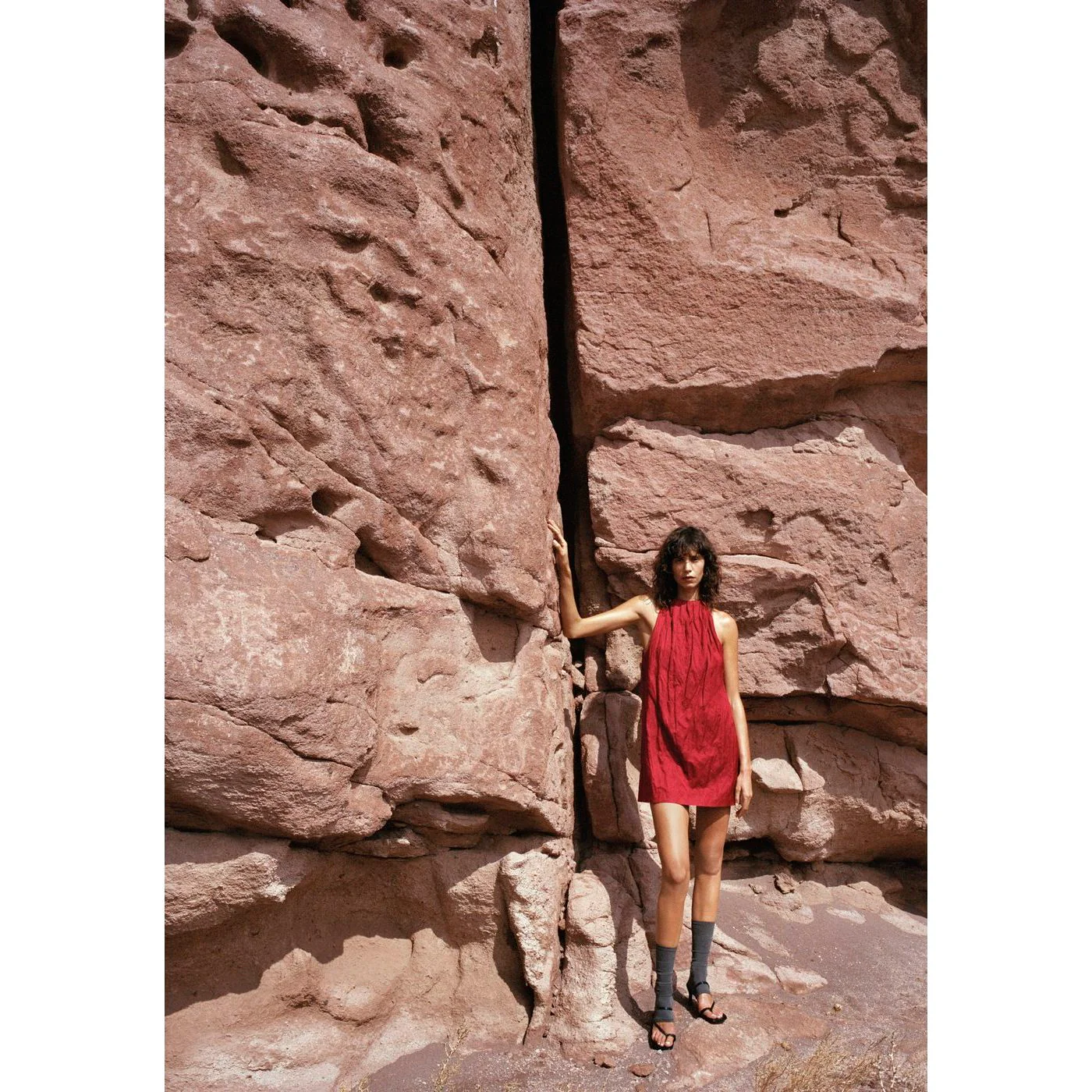 Robe Nils - Red - Image 6