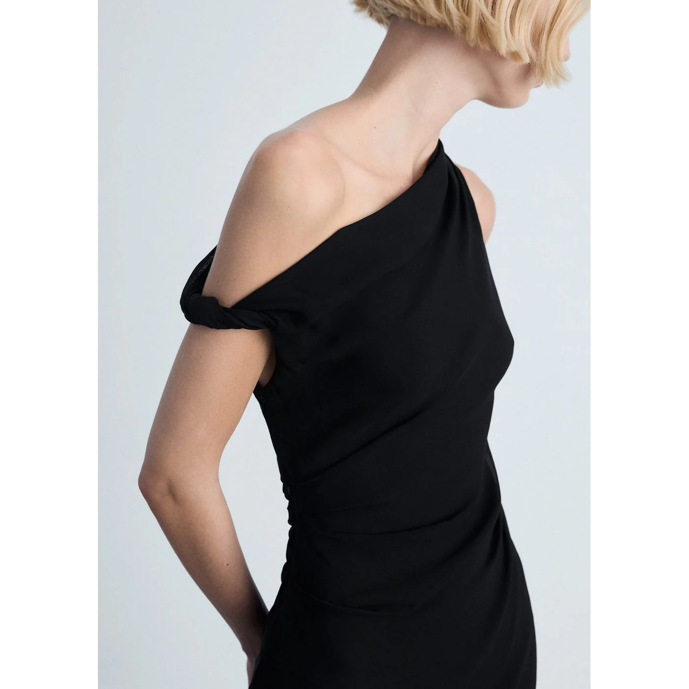 Robe Laila - Noir - Image 4