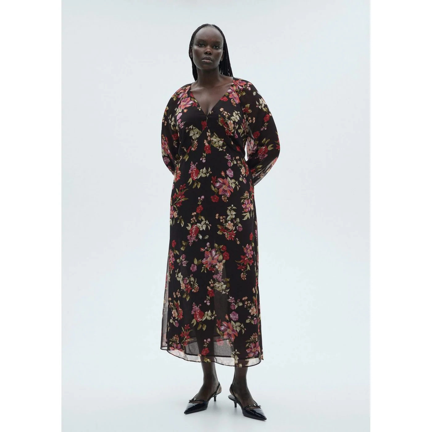 Robe Savage - Black - Image 5