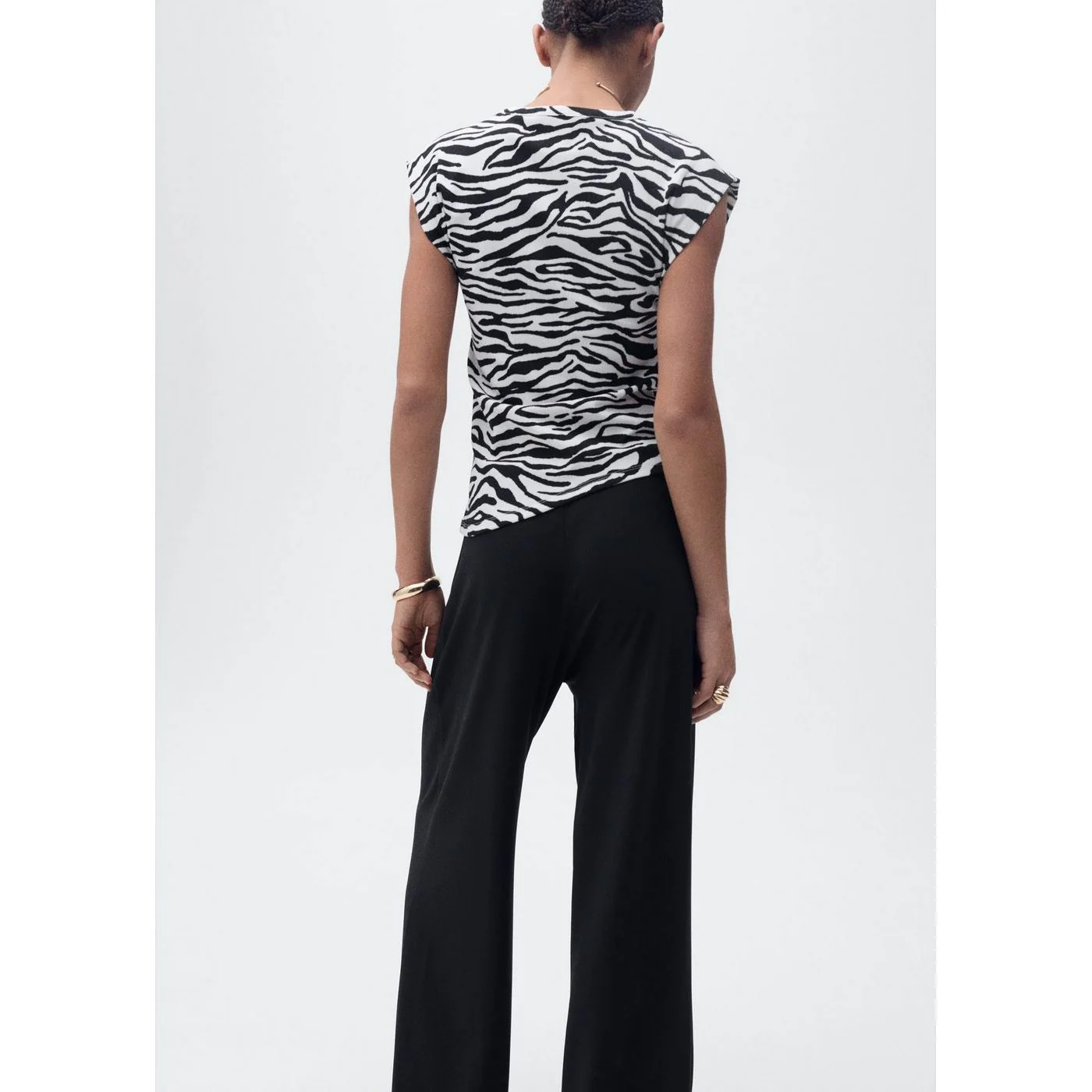 T-Shirt Irma - Black - Image 3