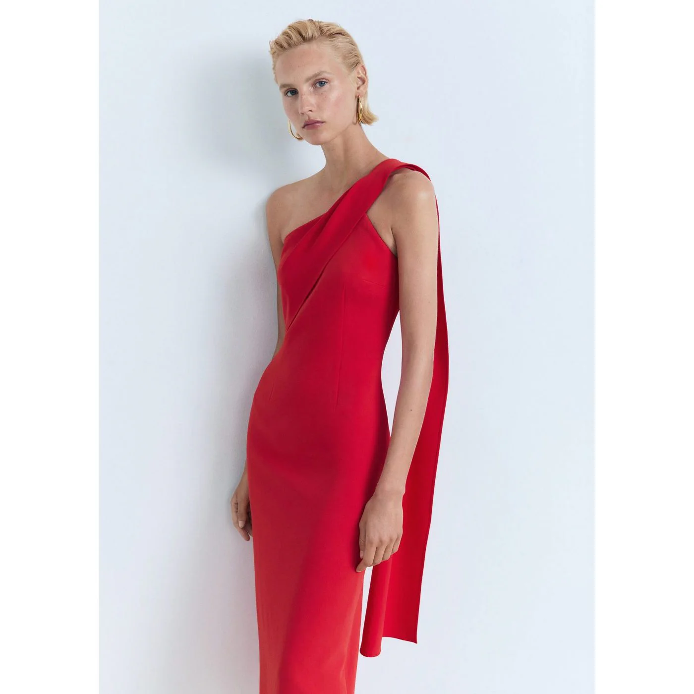 Robe Irea - Red - Image 2