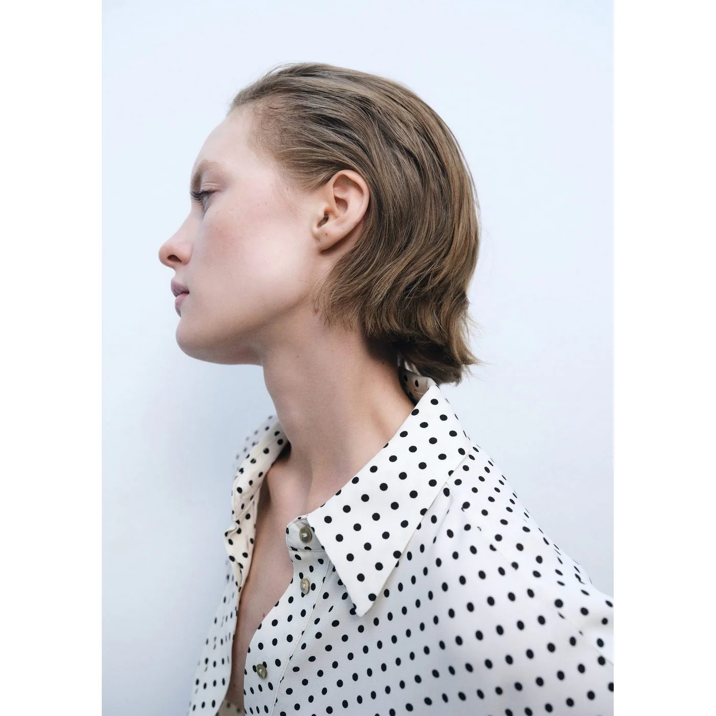 Robe Adela - Off White - Image 4