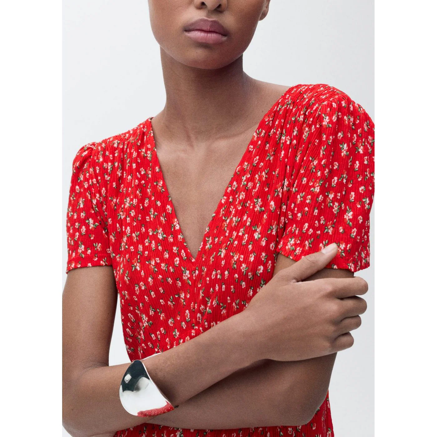 Robe Pomi - Red - Image 4