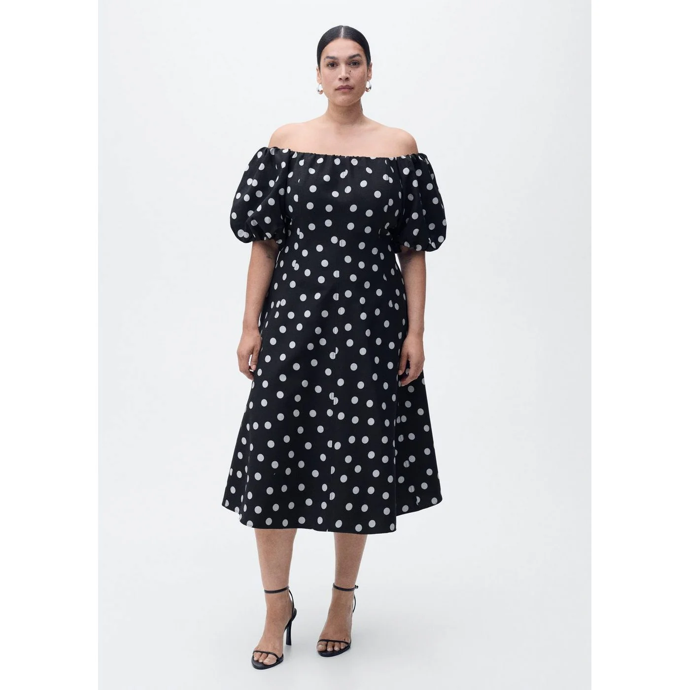 Robe Mallorca - Black - Image 6