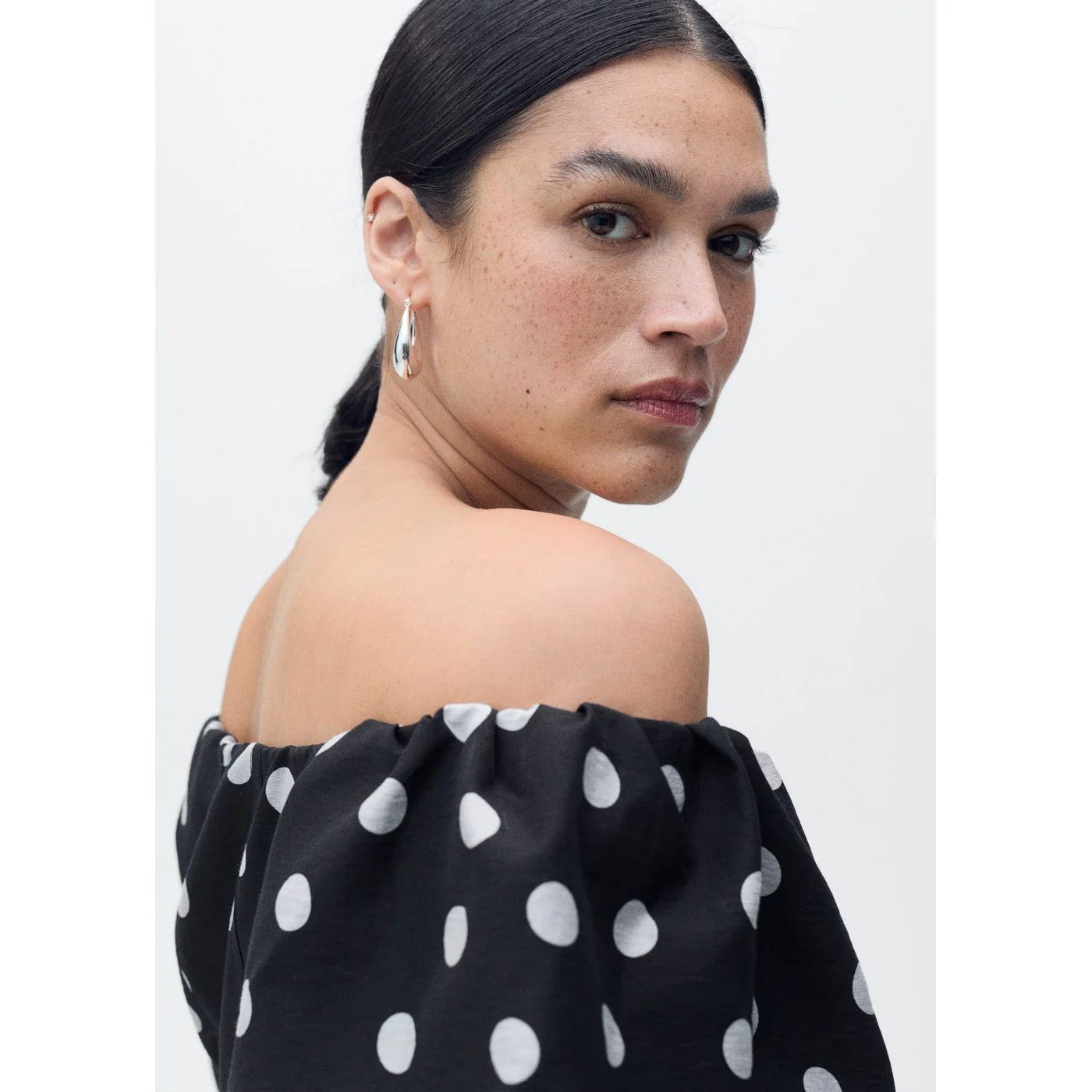 Robe Mallorca - Black - Image 7