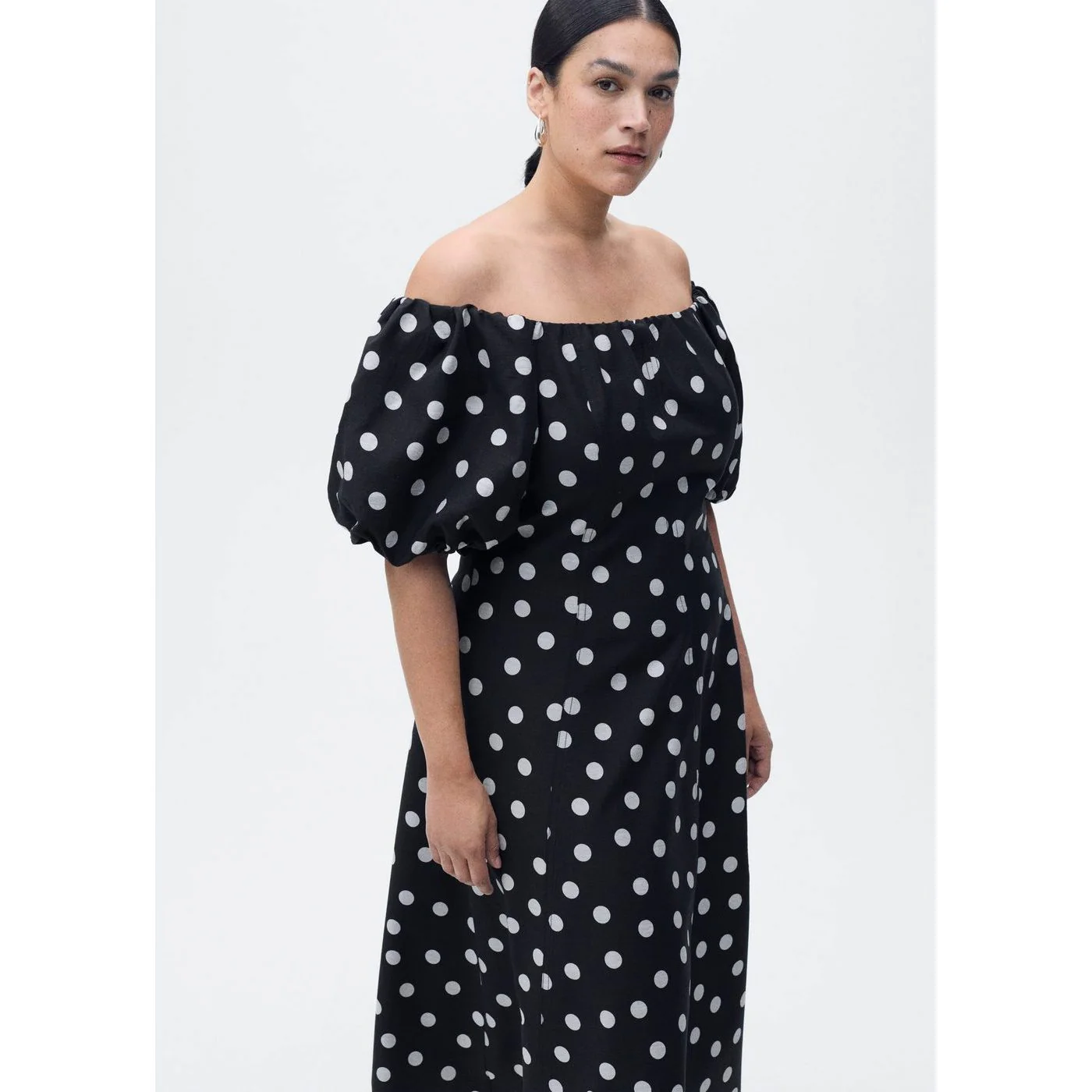 Robe Mallorca - Black - Image 8