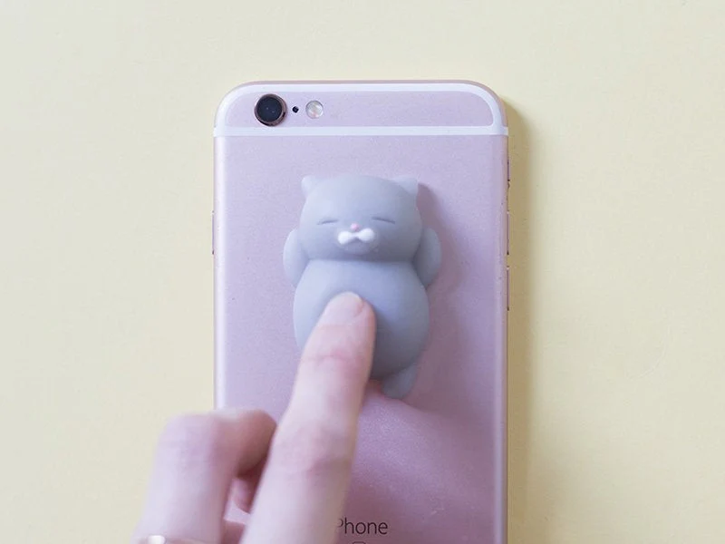 Mini Squishy Chat Gris Qui Dort - Anti-Stress - Image 7
