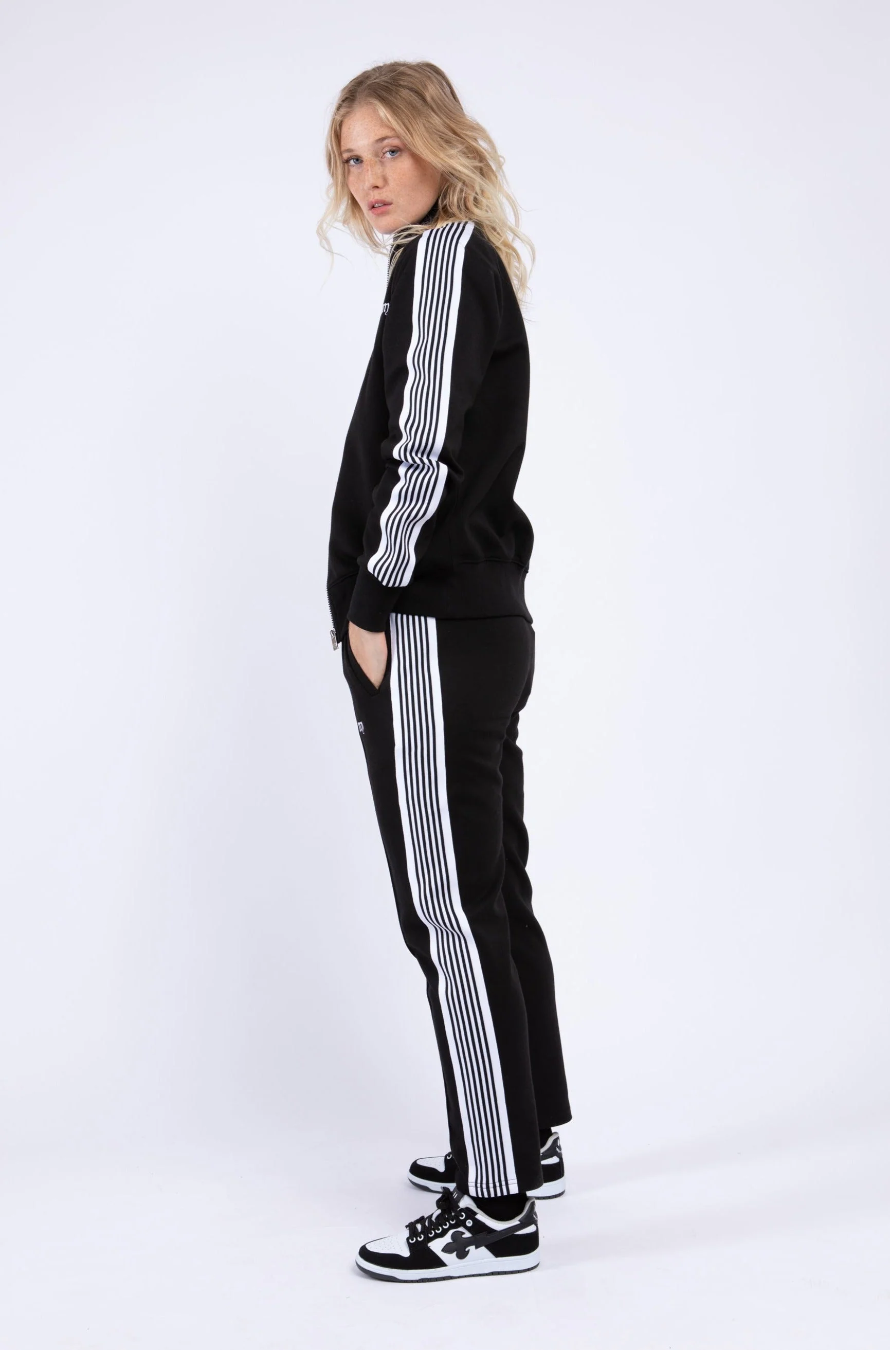 Sweat Montchavin - White - Image 6
