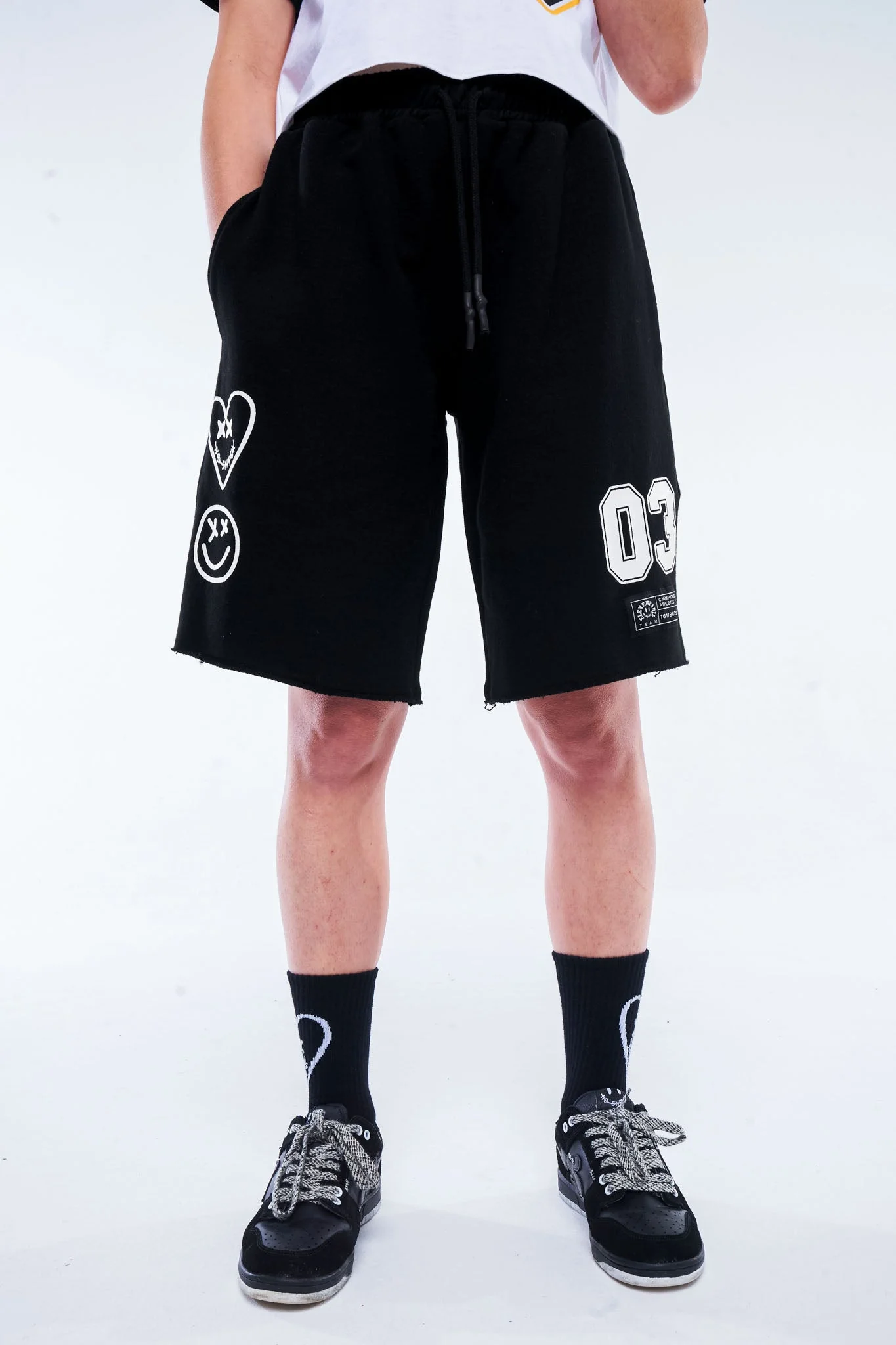 Short Nazio - Black - Image 7
