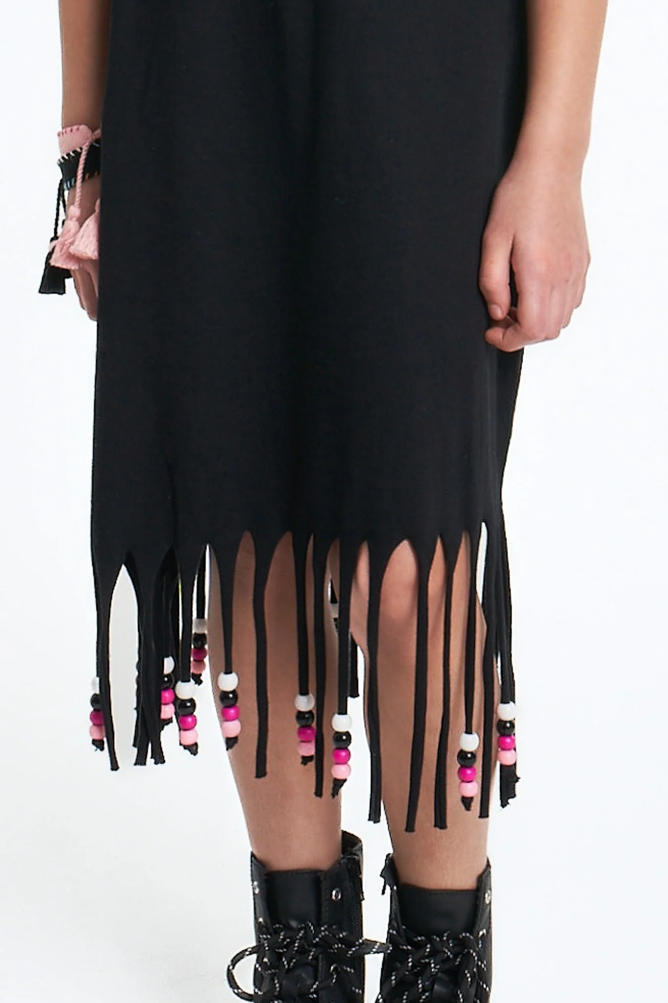 Robe Neyla - Black - Image 6
