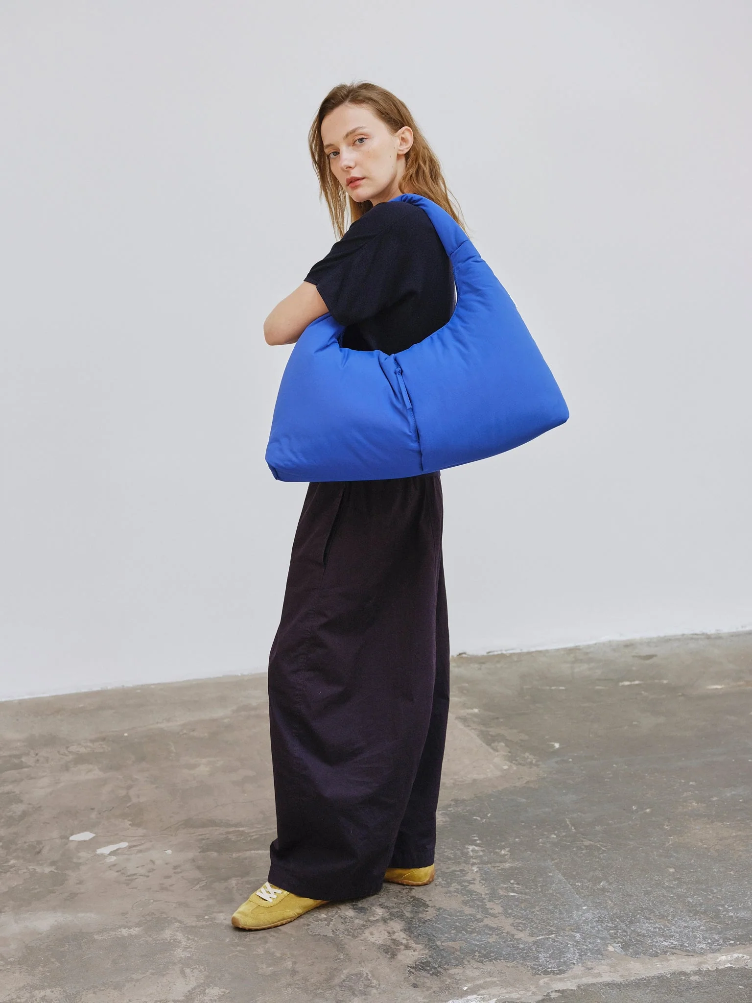 Nico Large Bag - Image 23