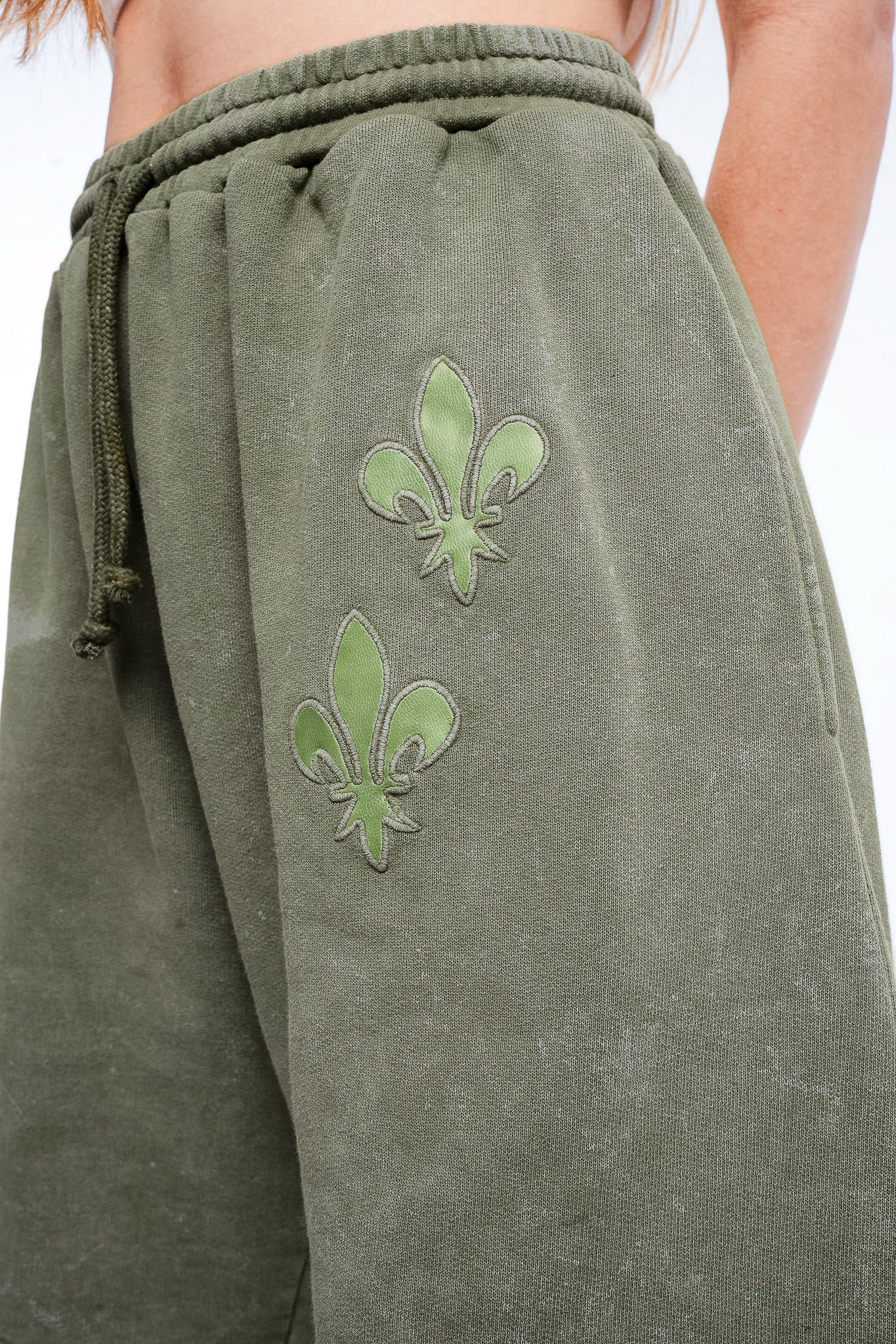 Short Ninon - Olive - Image 6