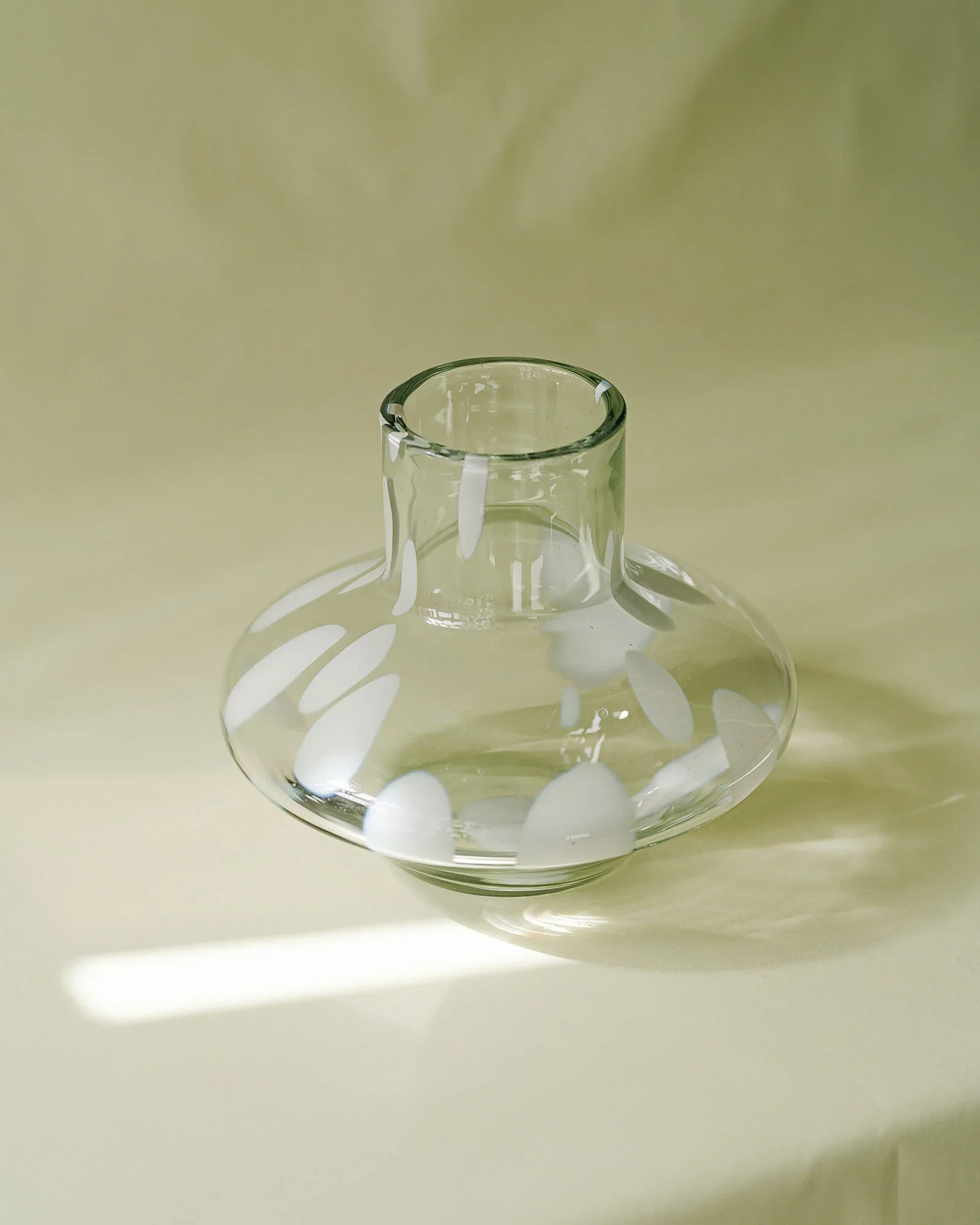 Vase Glom - White Spots - Image 2