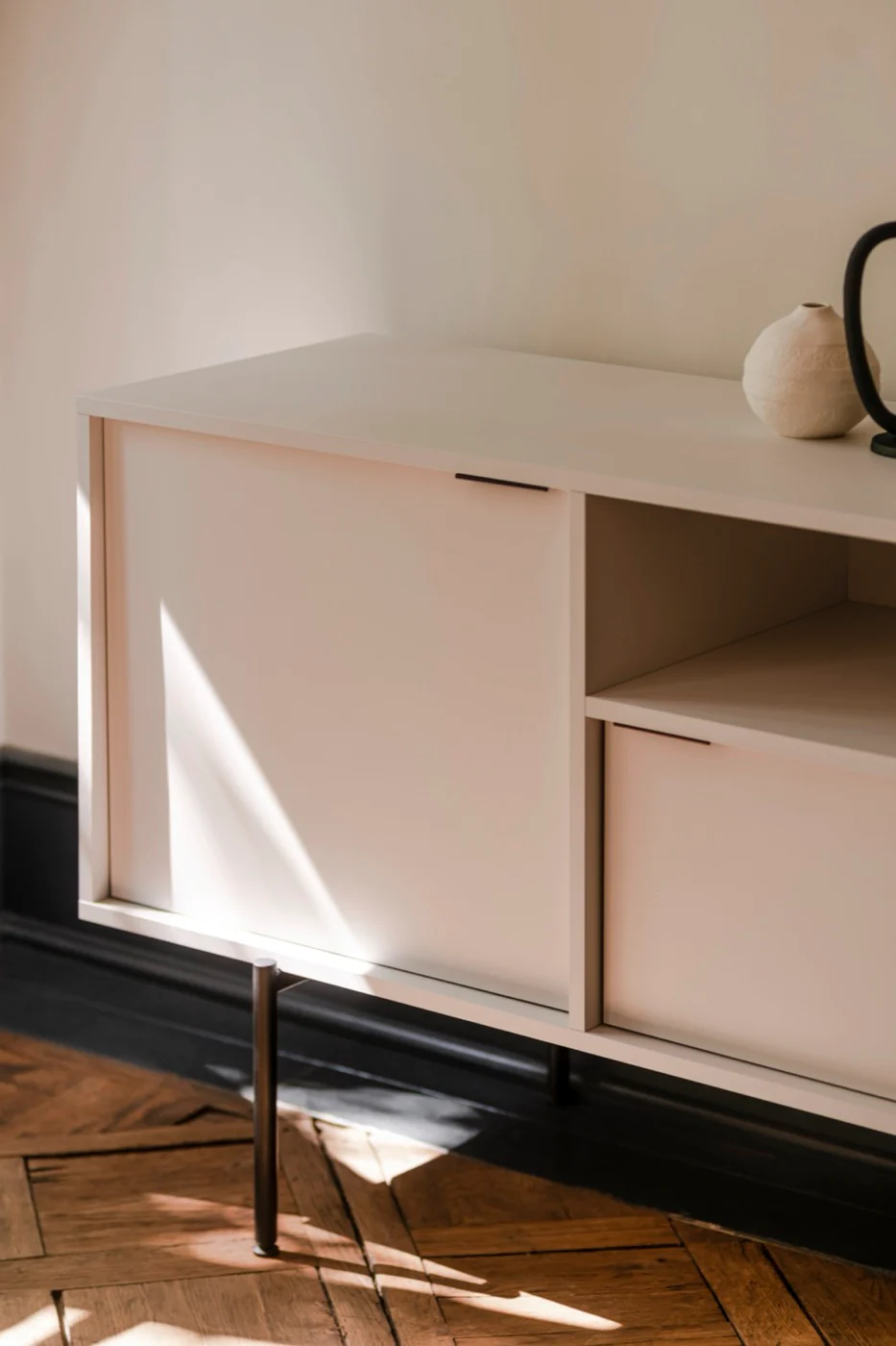 Buffet Bau - Almond Grey Body - Image 2