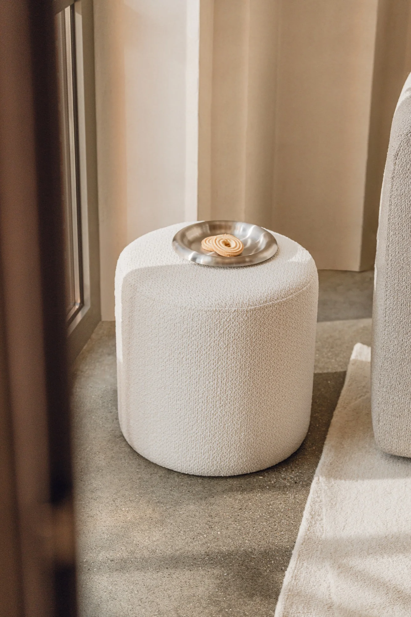 Pouf Folk - Grand - Cloud Beige Boucle - Image 2