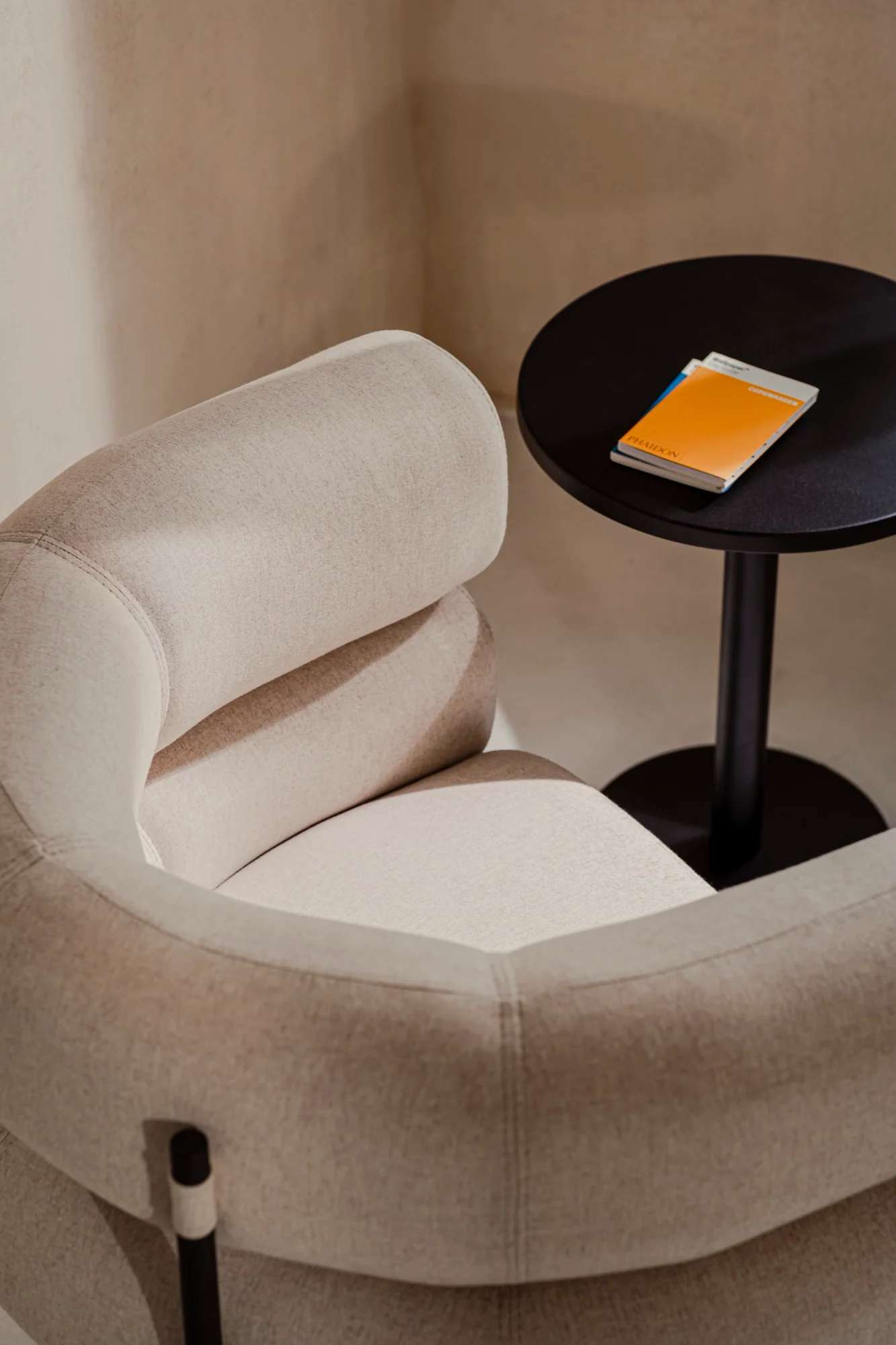 Table D'Appoint Odo - Grand - Vulcano Black - Image 3