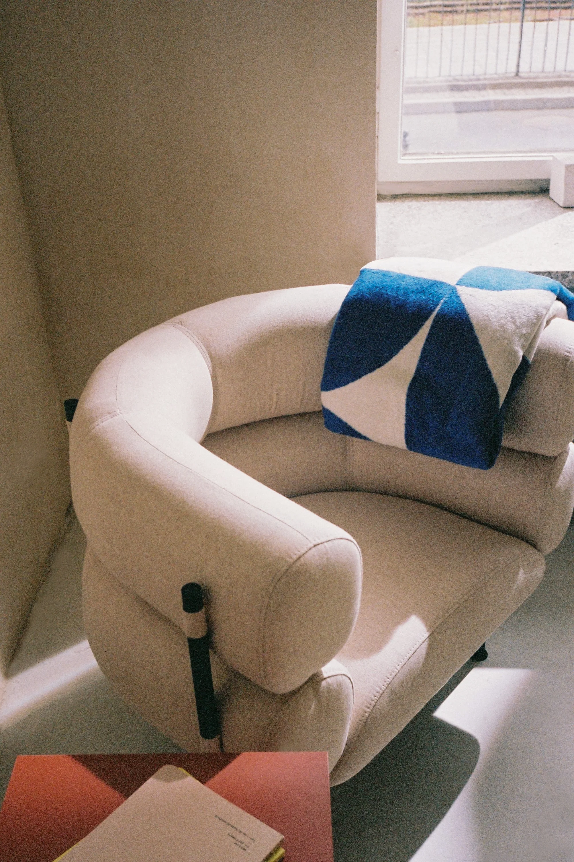 Fauteuil Ubi - Classic Beige - Image 5