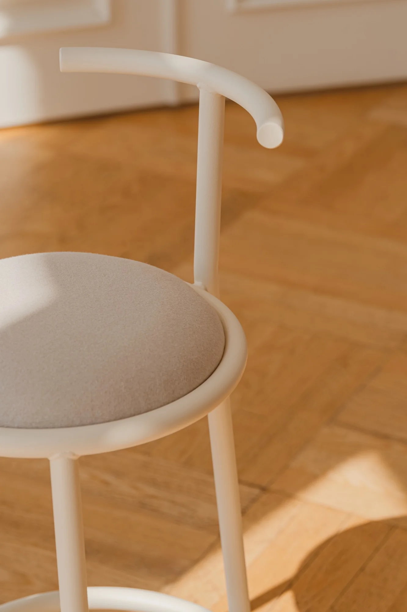 Tabouret Hogo - Avec Dossier - Piazza Beige - Image 3