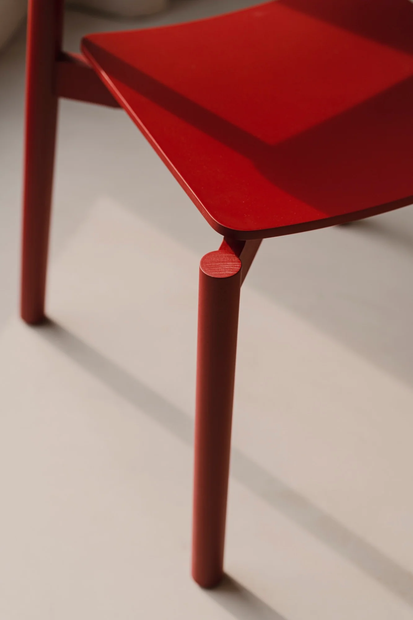 Chaise Wem - Maroon Red - Image 4