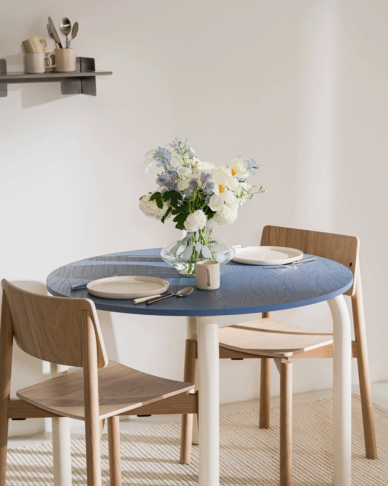 Table Meko - Petit - Frosty Blue Top/Piazza Beige Legs - Image 4