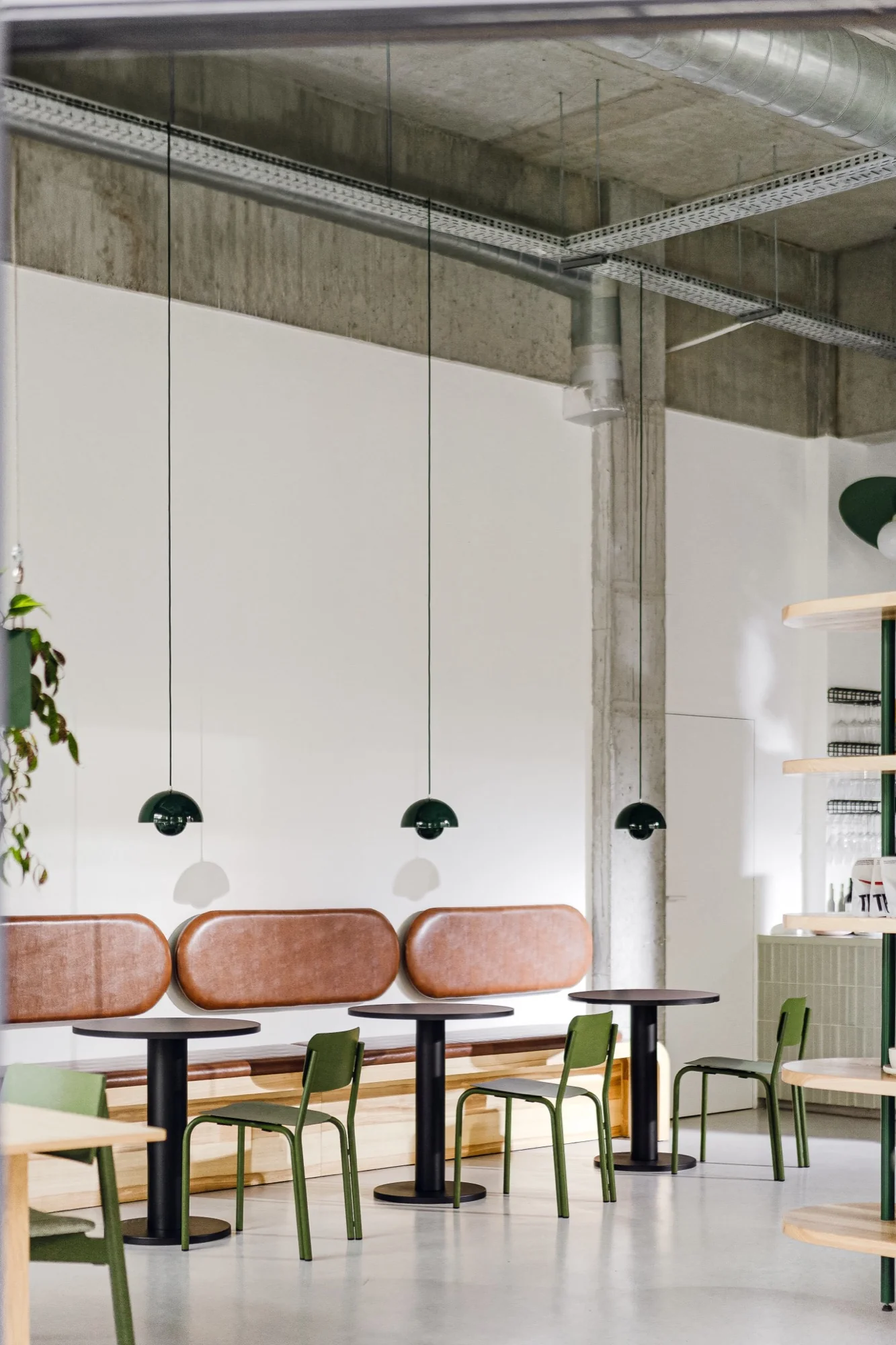 Chaise Kei - Indoor - Forest Green - Image 4