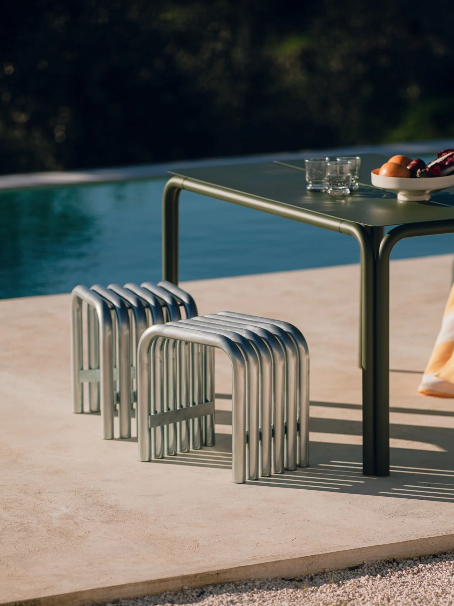 Table Nokk - Forest Green - Image 2