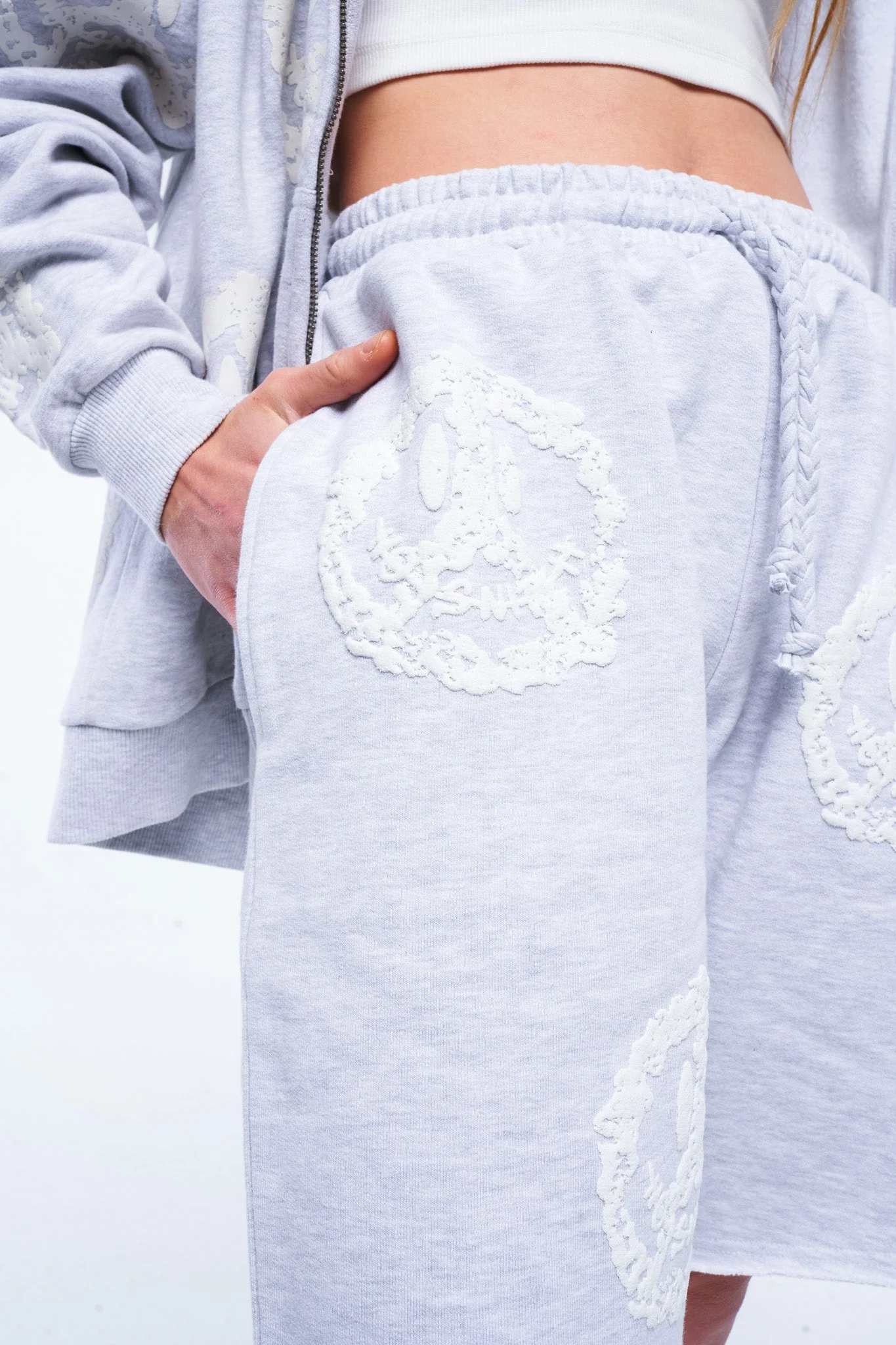 Short Noug - Light Grey  Melanged - Image 5