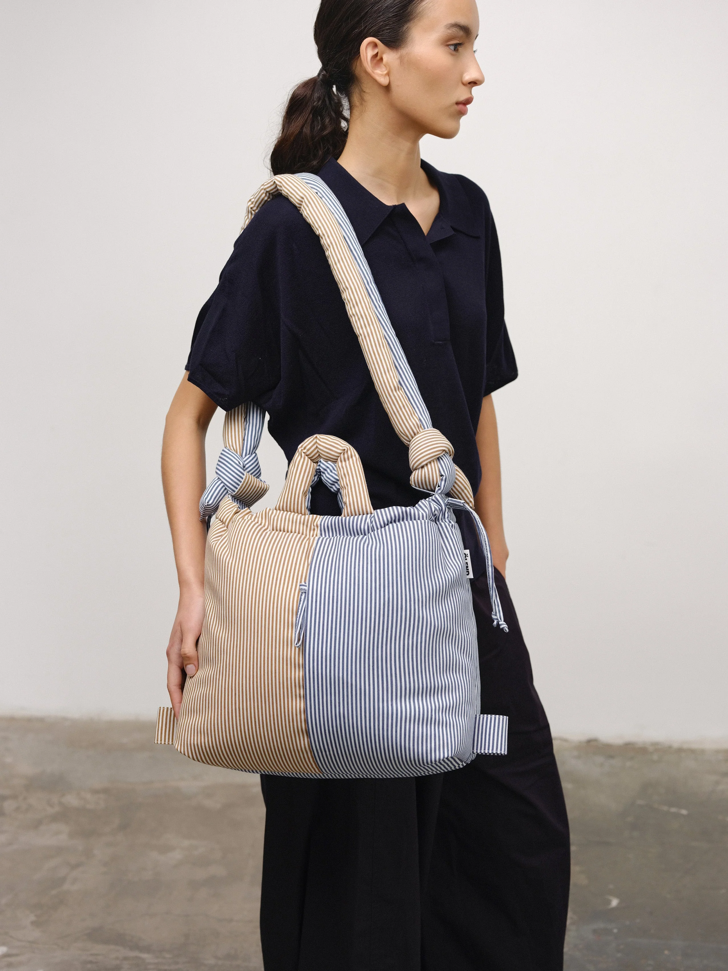 Ona Soft Bag - Image 131