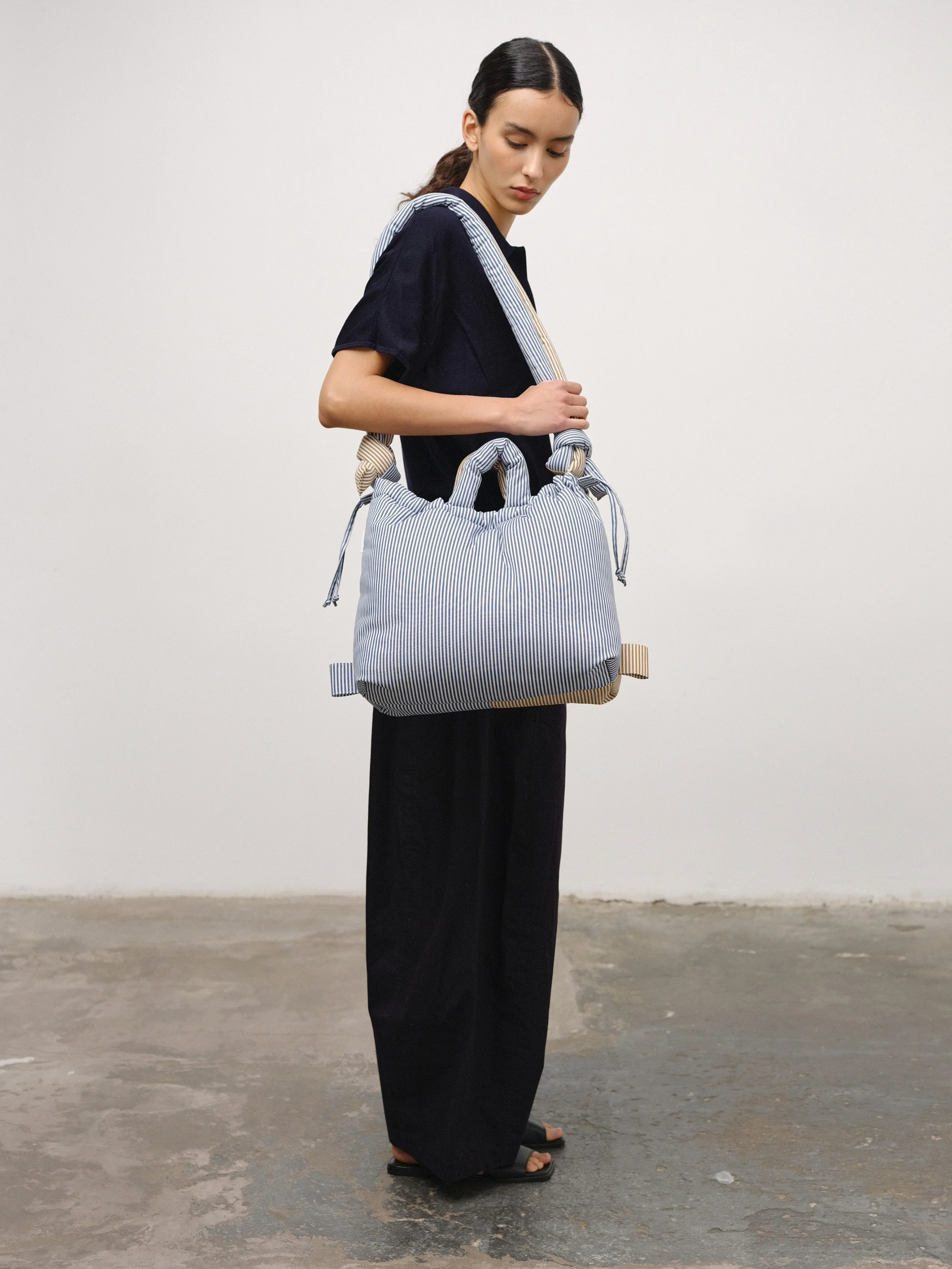 Ona Soft Bag - Image 132