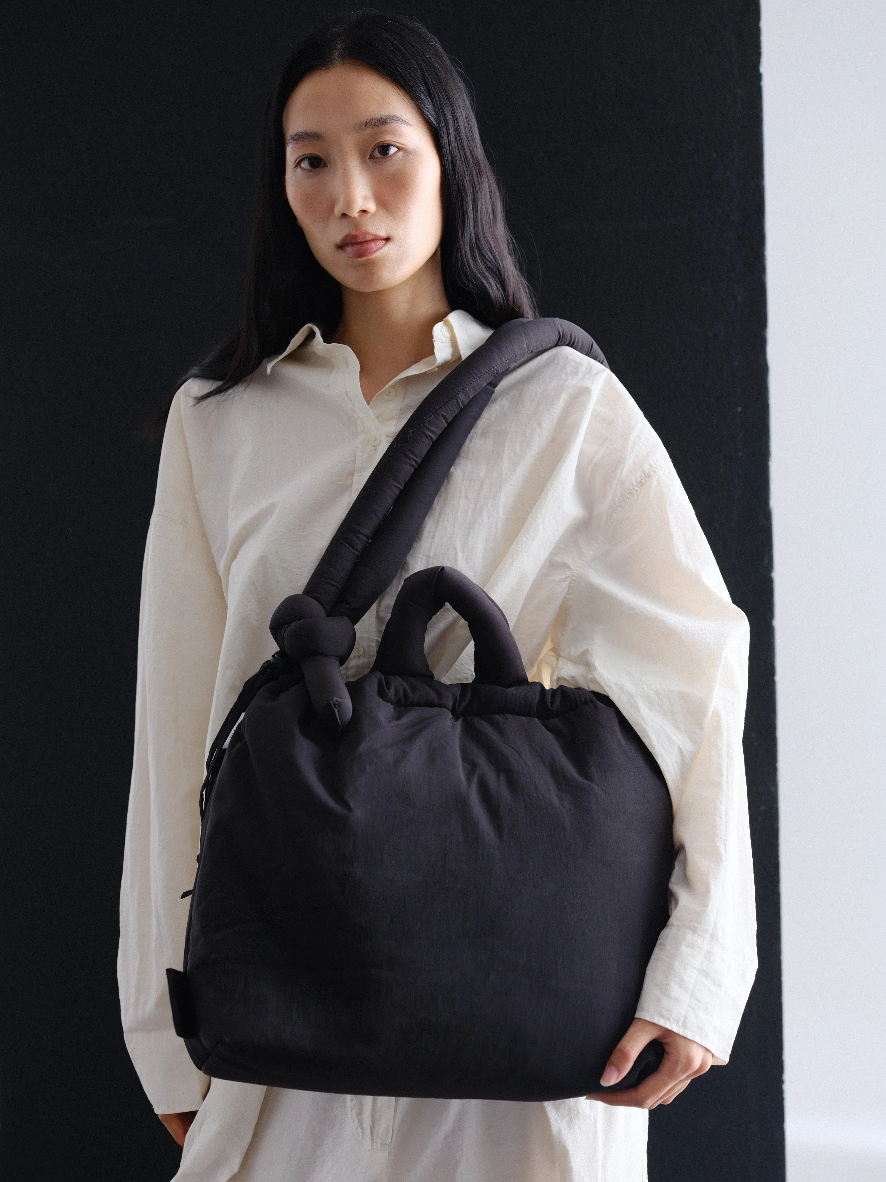 Ona Soft Bag - Image 18