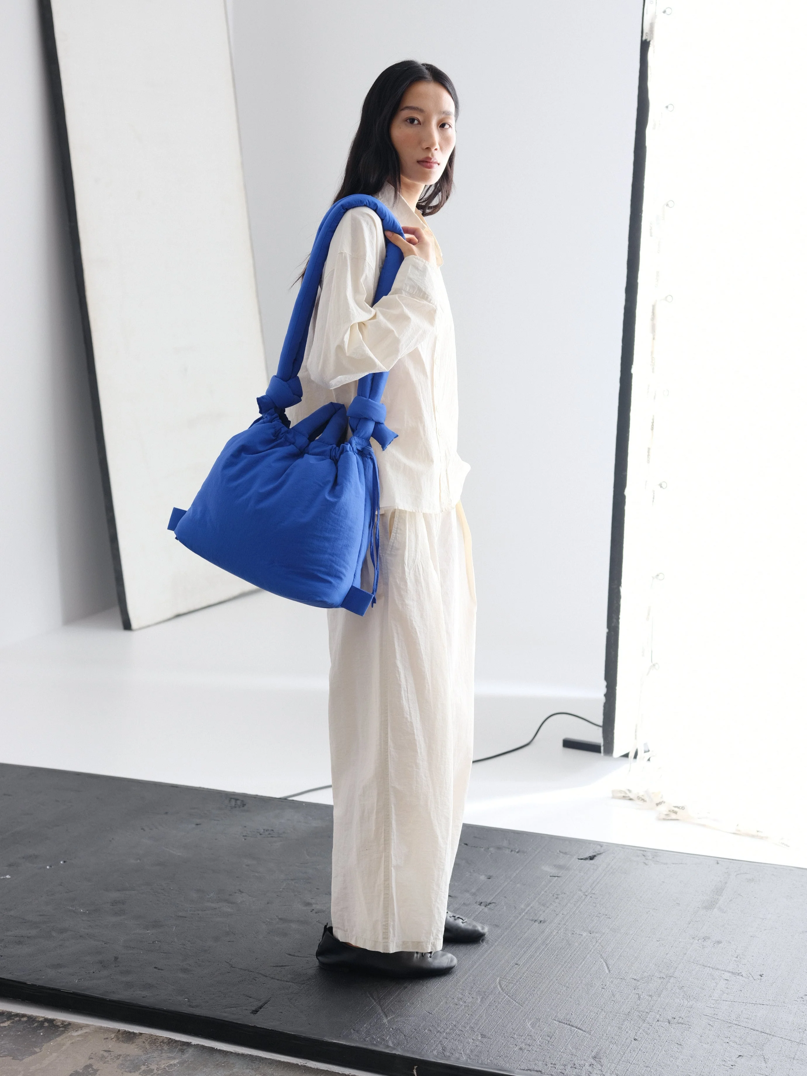 Ona Soft Bag - Image 9