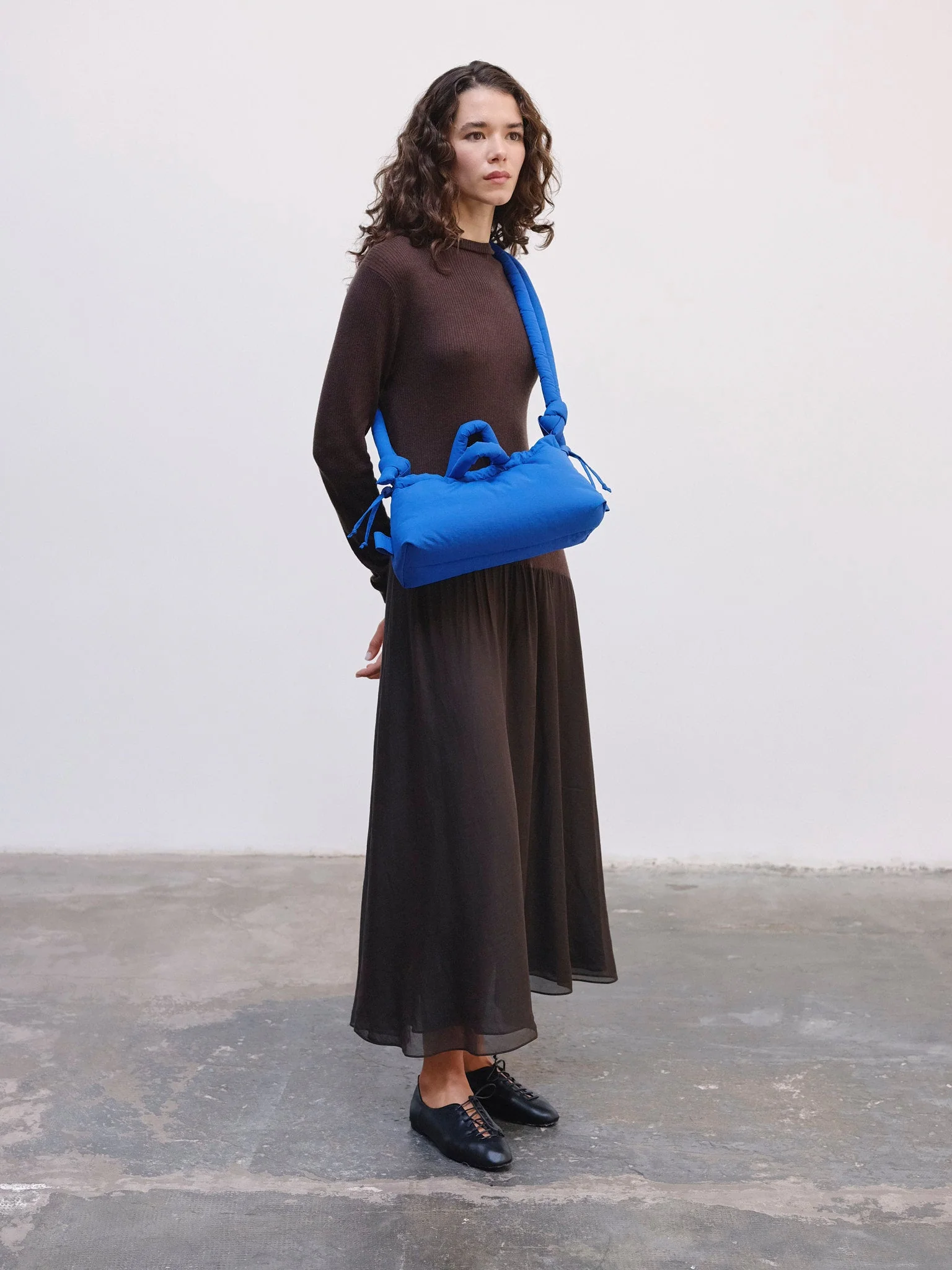 Ona Baguette Bag - Image 3