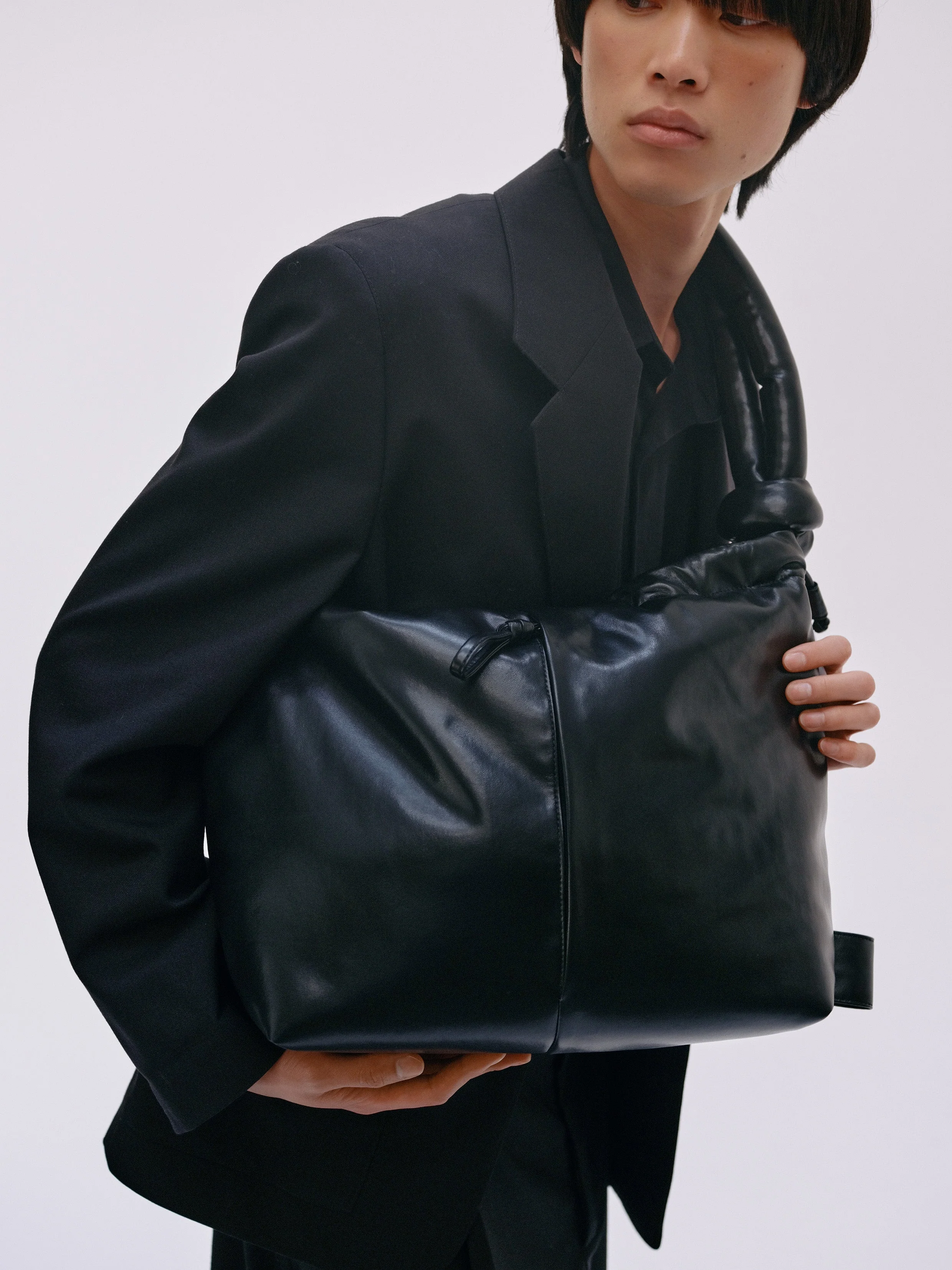 Ona Vegan Leather - Image 11
