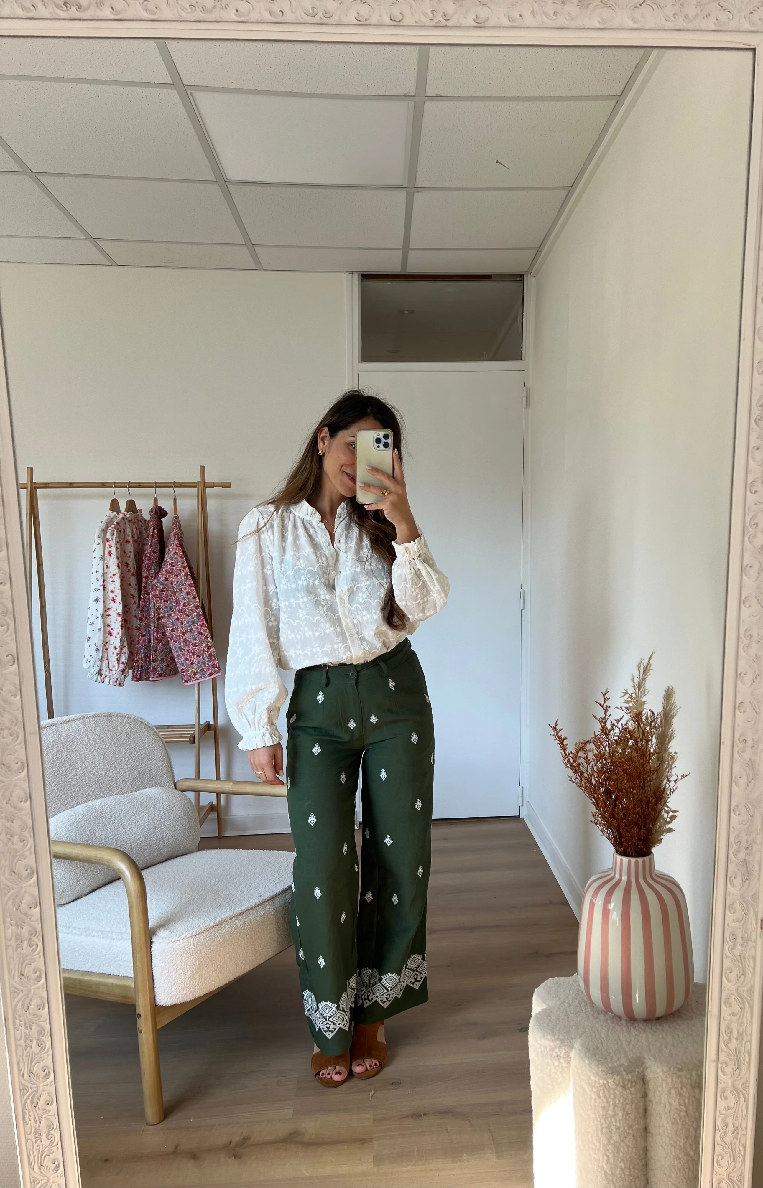 Pantalon Fluide Lola Kaki - Image 12