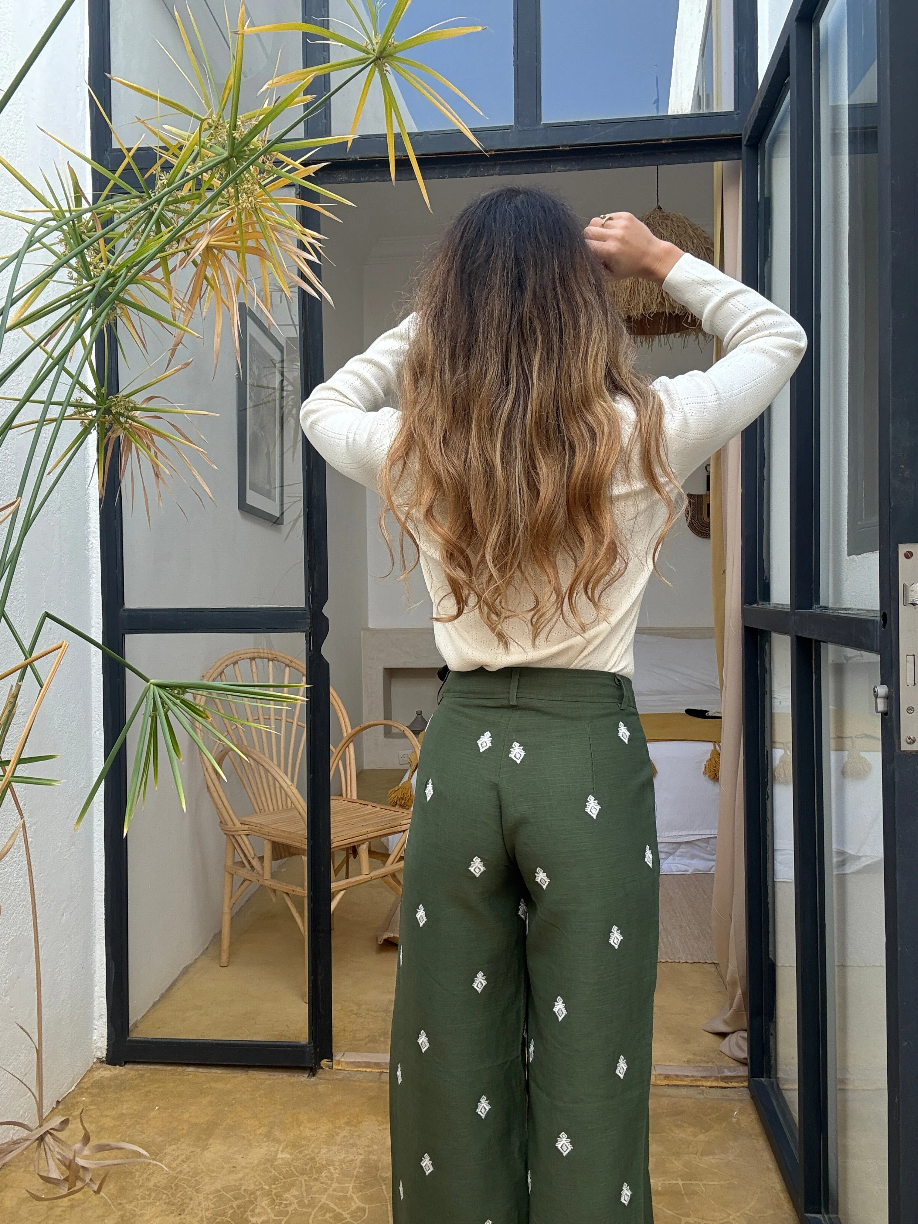 Pantalon Fluide Lola Kaki - Image 6