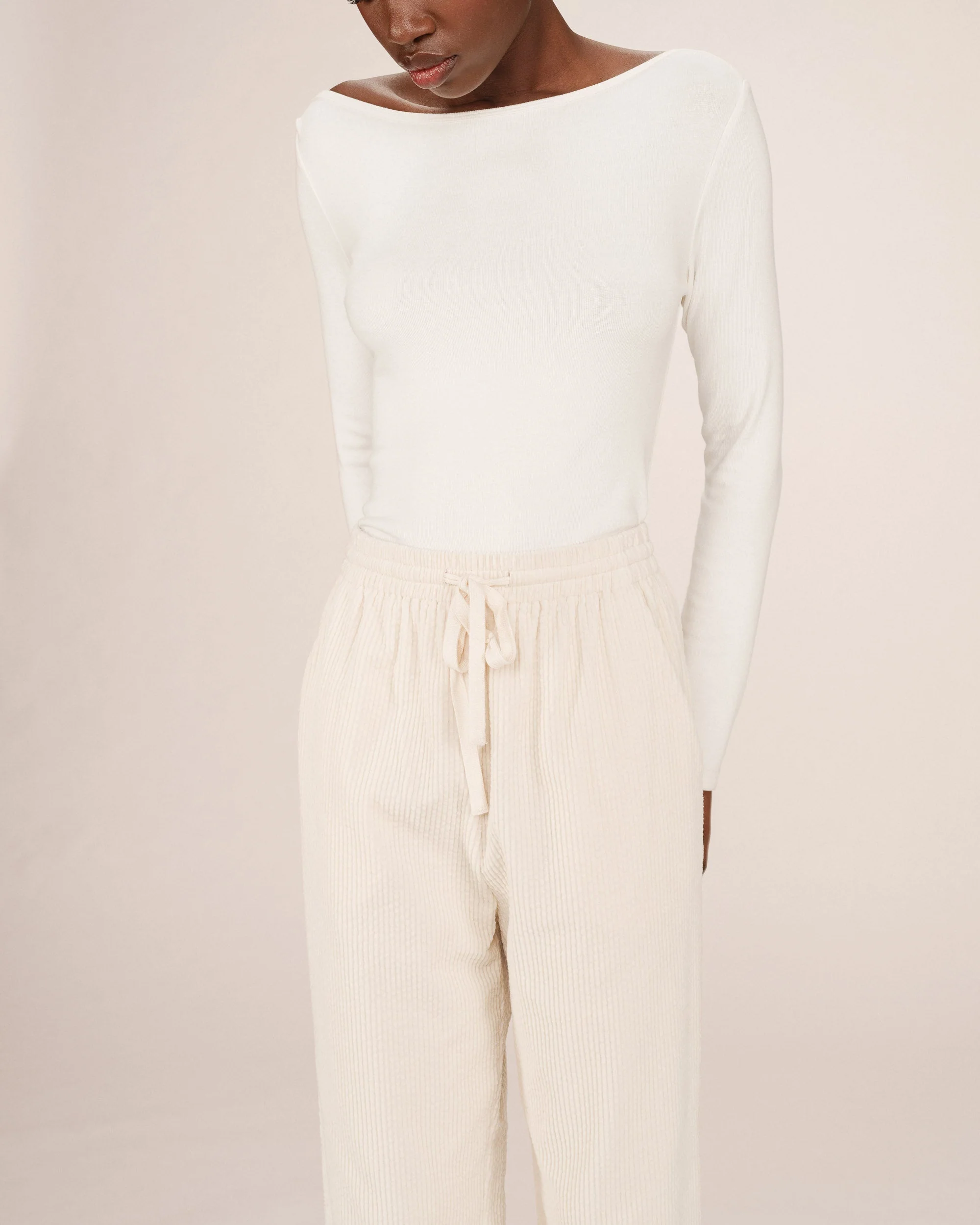 Pantalon Large Ecru Liberty - Image 3