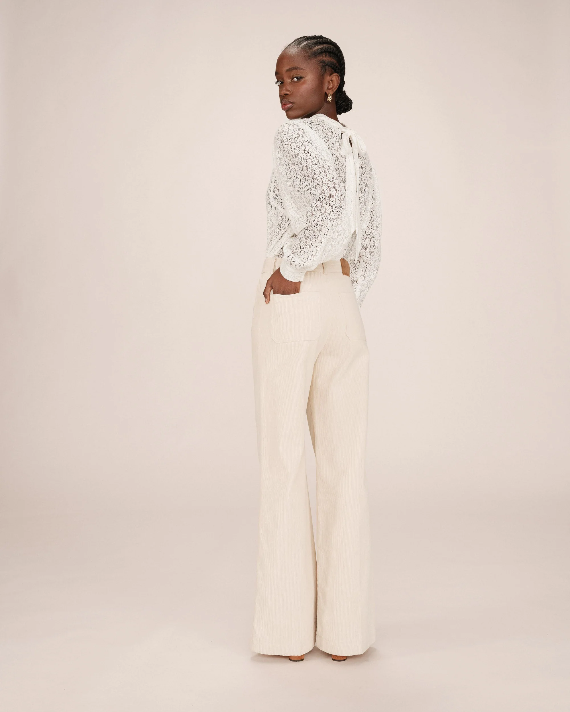 Pantalon Large Ecru Samba - Image 4