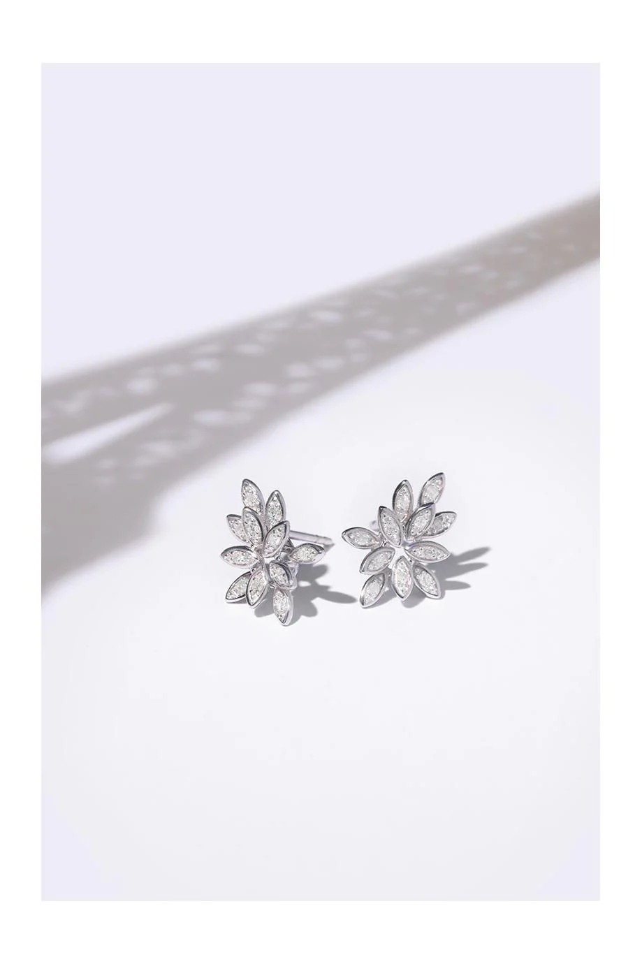 Boucles D'Oreilles "Bouquet" D0,12/22 - Image 3