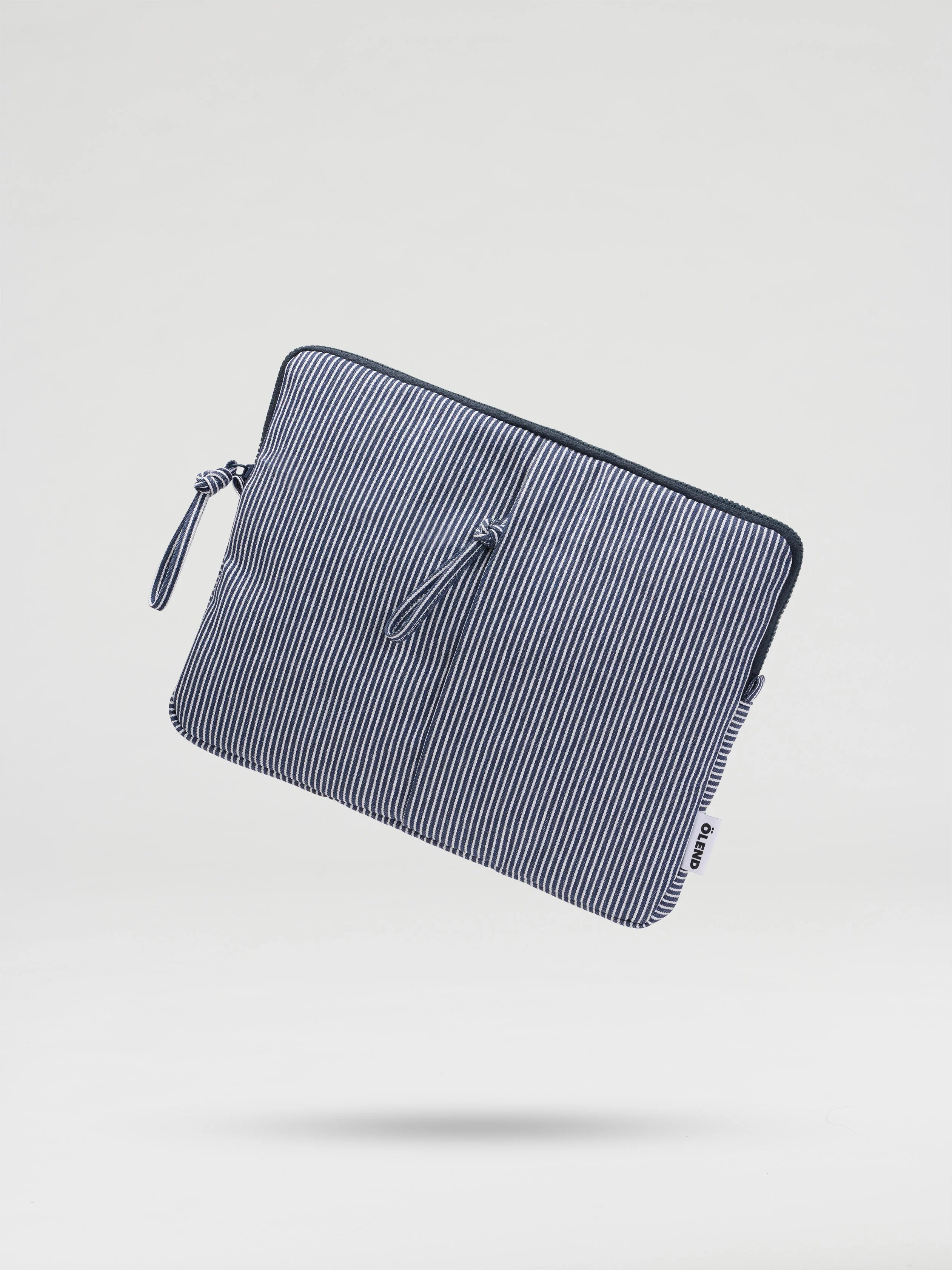 Padded Laptop Sleeve - Image 18