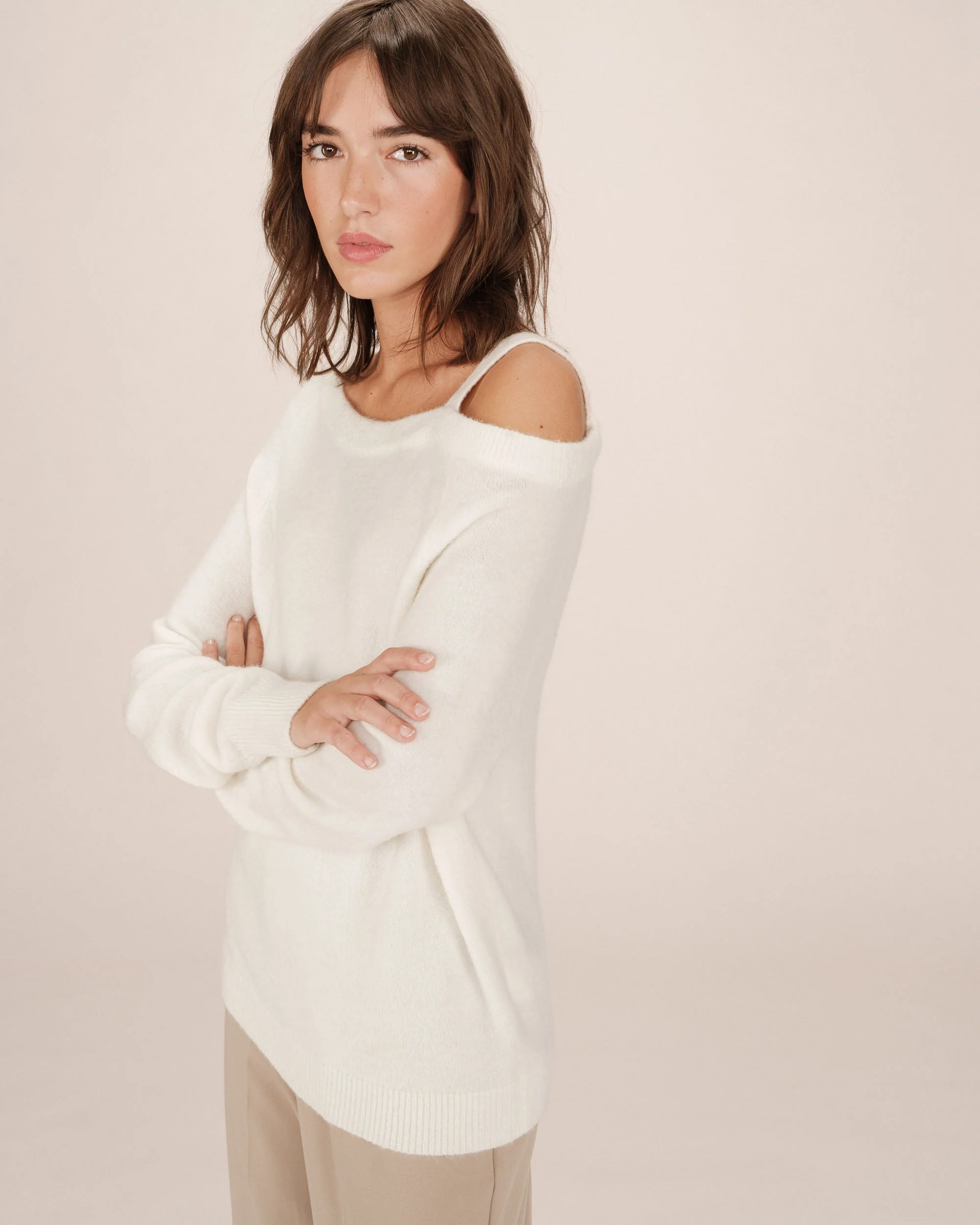 Pull Asymetrique Ivoire Samantha - Image 2