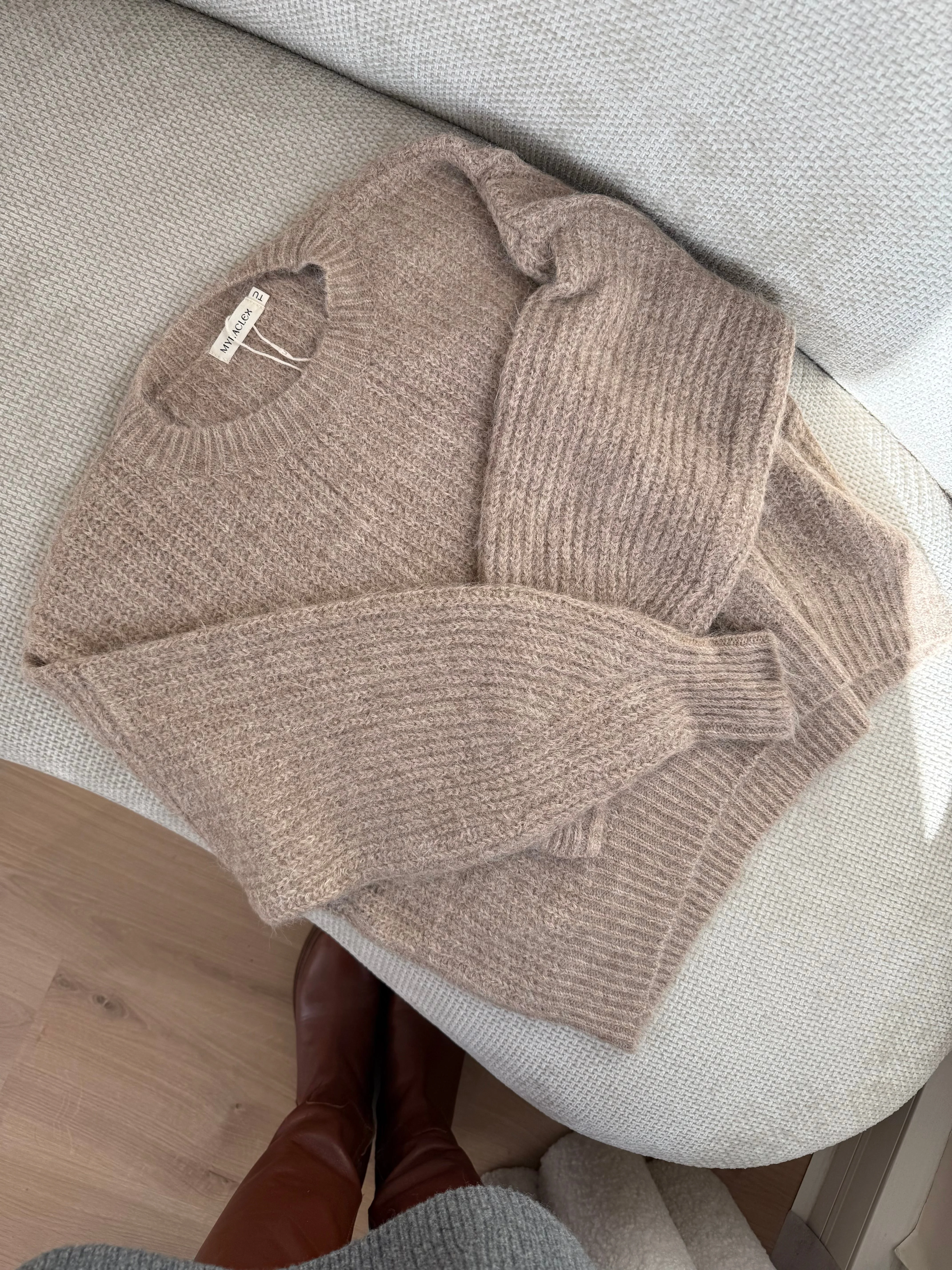 Pull En Maille Jade Taupe - Image 4